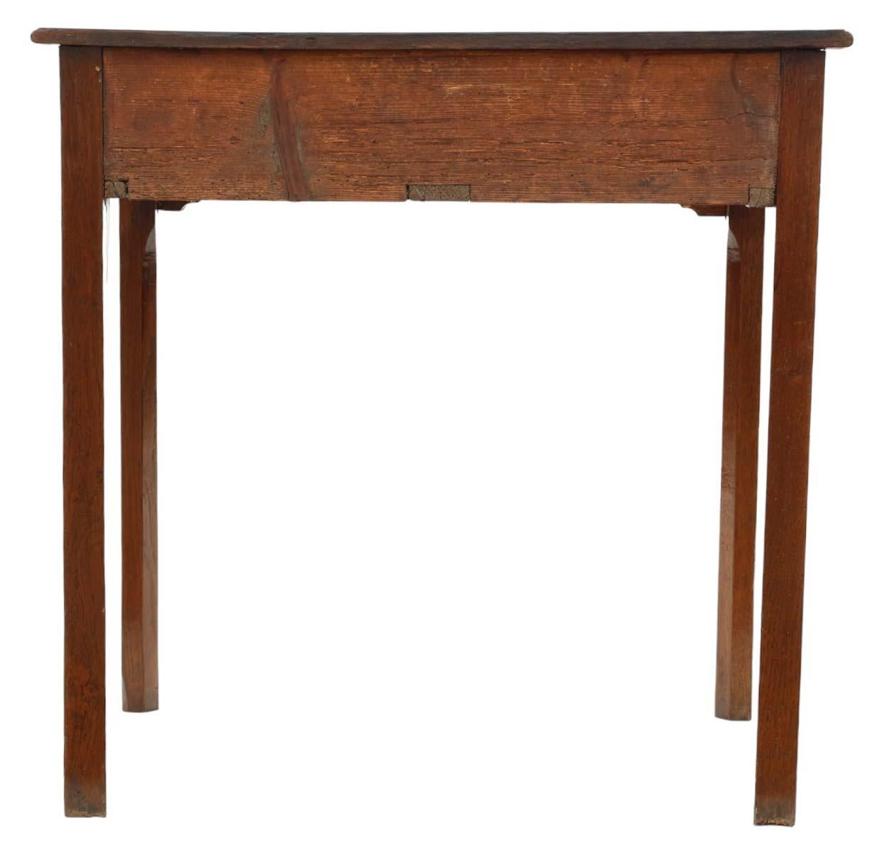 Table à écrire en Oak Oak de qualité - 19ème siècle Bureau Side Dressing en vente 2