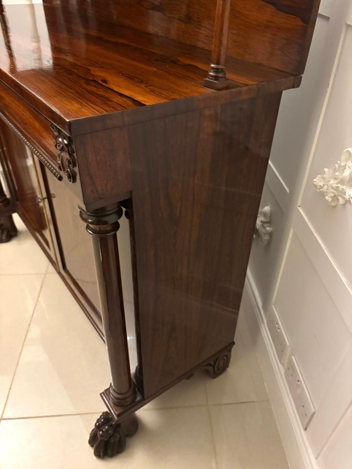 Credenza in mogano antico Regency di alta qualità in vendita 3
