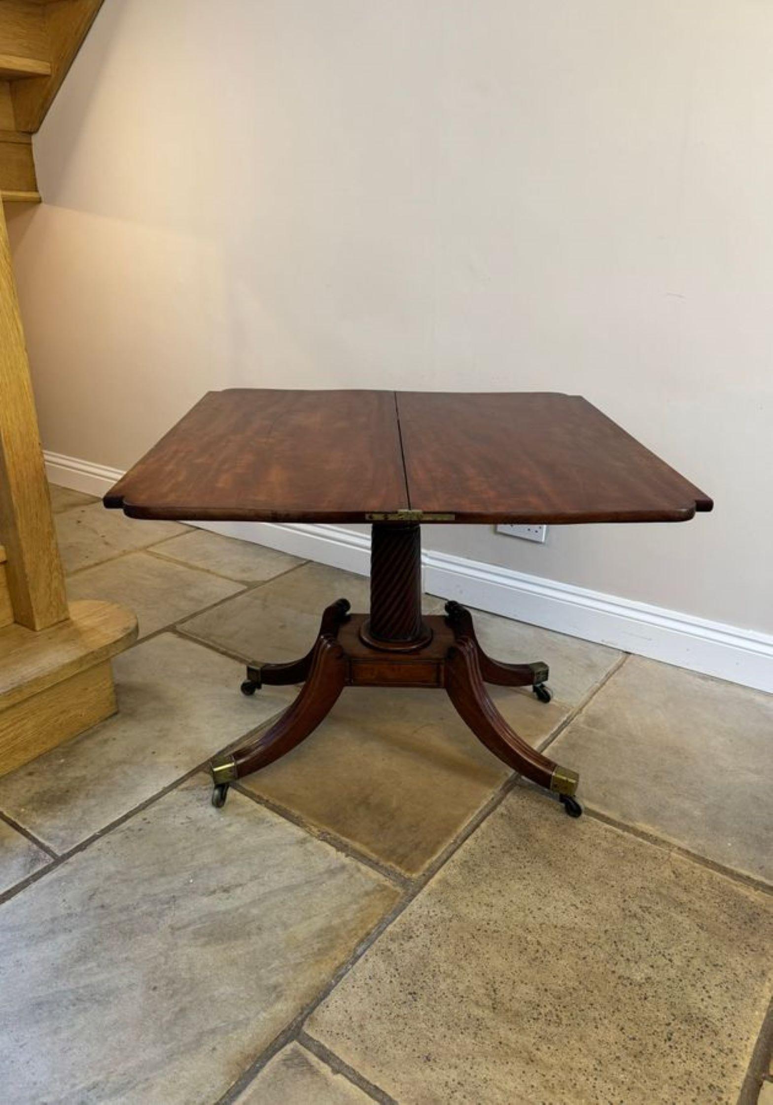 Fine quality antique regency mahogany tea table For Sale 3
