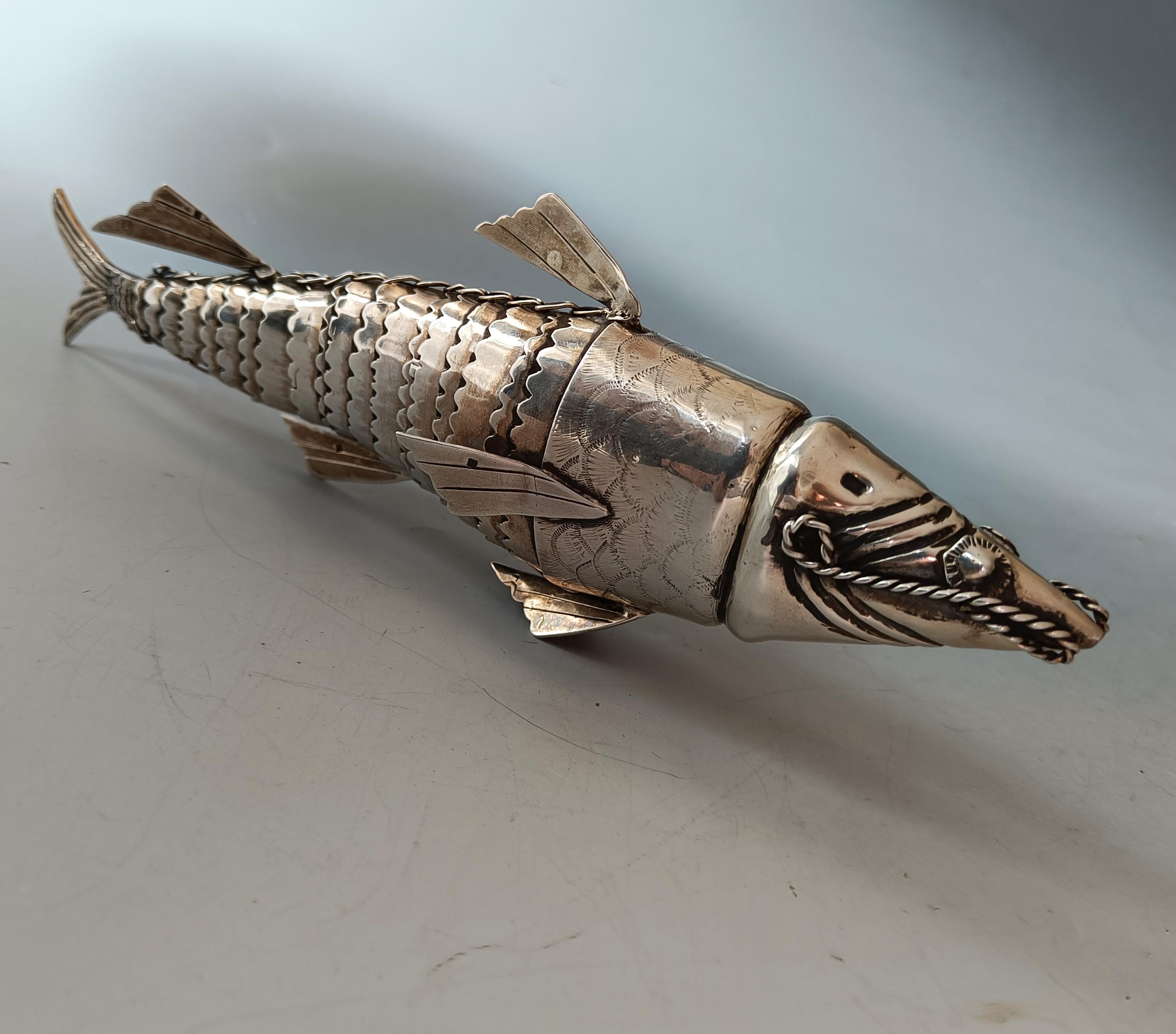 Egyptian Fine quality Antique Silver articulated fish Hallmarked Decorative Antiques For Sale