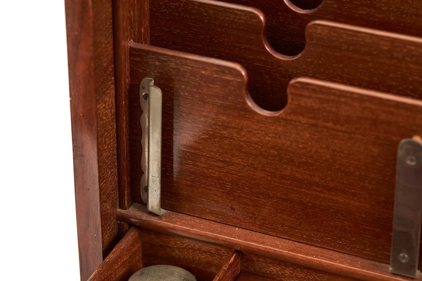 Caja antigua de papelería de gran calidad siglo XIX en venta