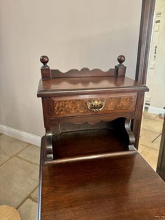 Fine quality antique Victorian burr walnut dressing table