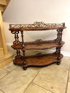 Fine quality antique Victorian figured walnut three tier whatnot