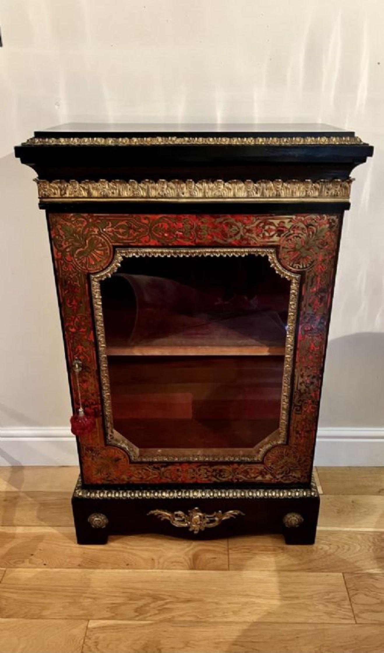 Fine quality antique Victorian French boulle display cabinet  For Sale 4