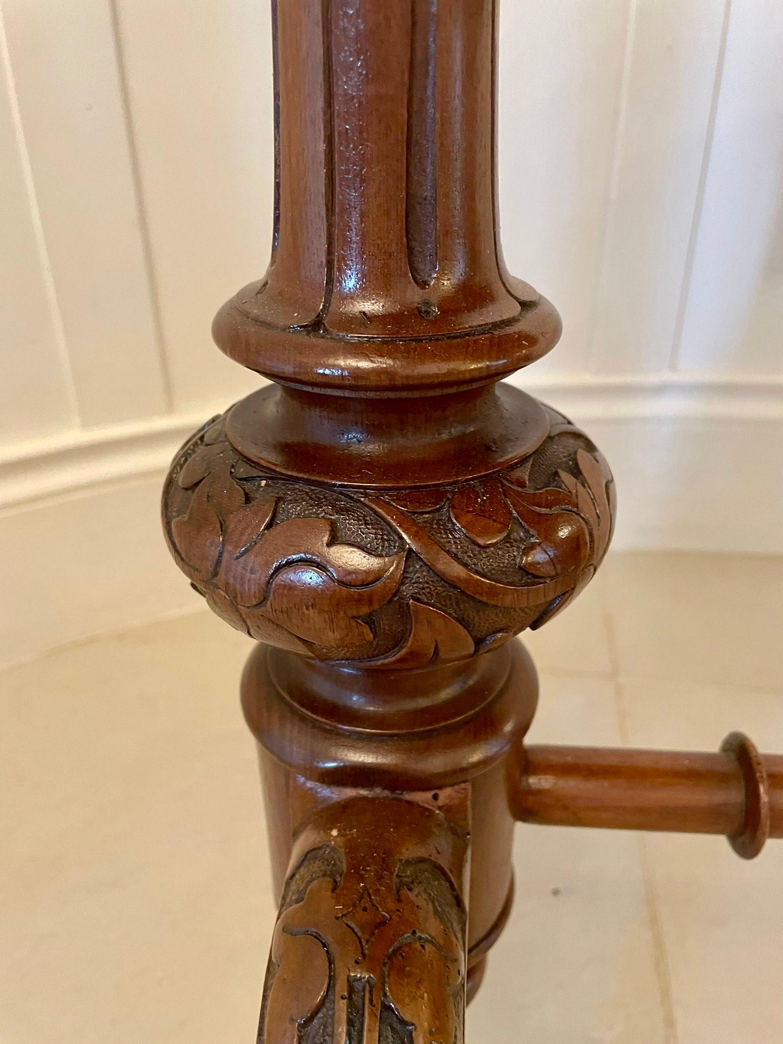 Fine Quality Antique Victorian Inlaid Burr Walnut Oval Work Table 12