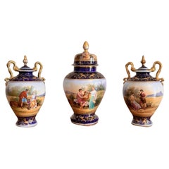 Antike viktorianische Royal Vienna-Vase garniture in hoher Qualität