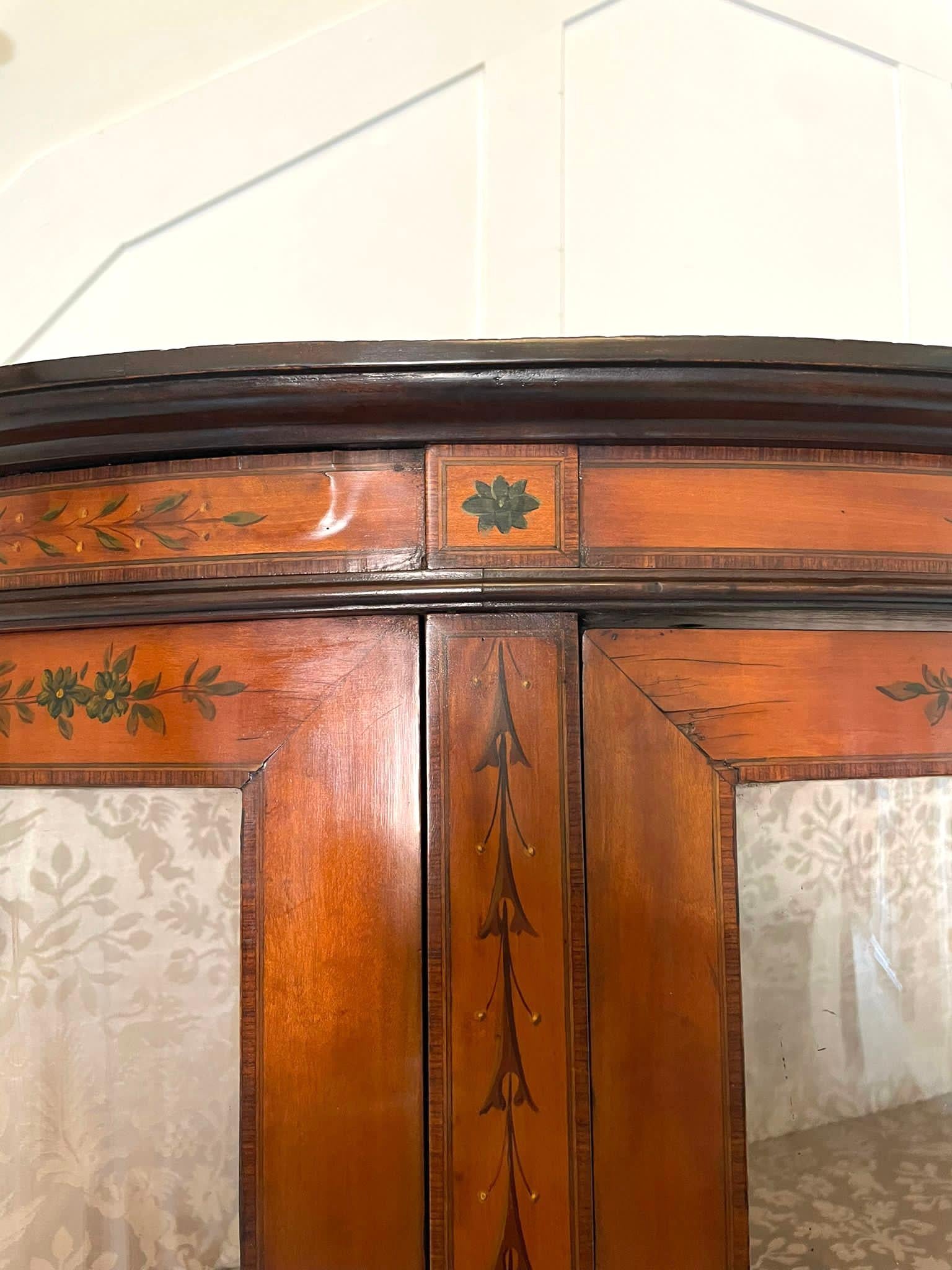 Vitrina Victoriana Antigua de Madera Satinada de Alta Calidad en venta 9