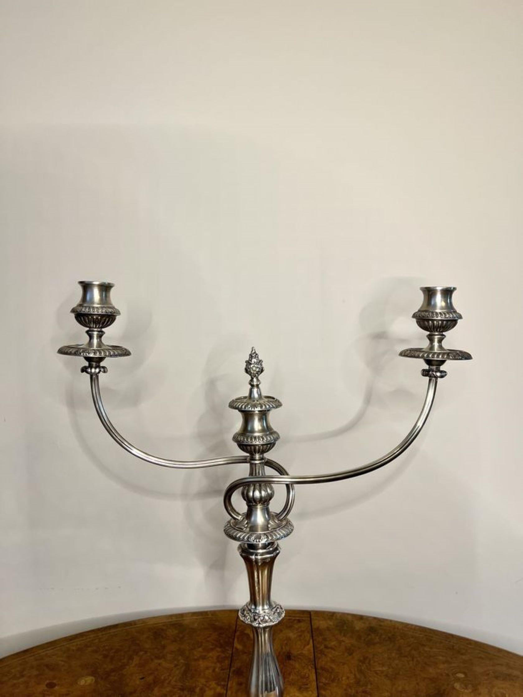 Fine quality antique Victorian silver plated candelabra In Good Condition For Sale In Ipswich, GB