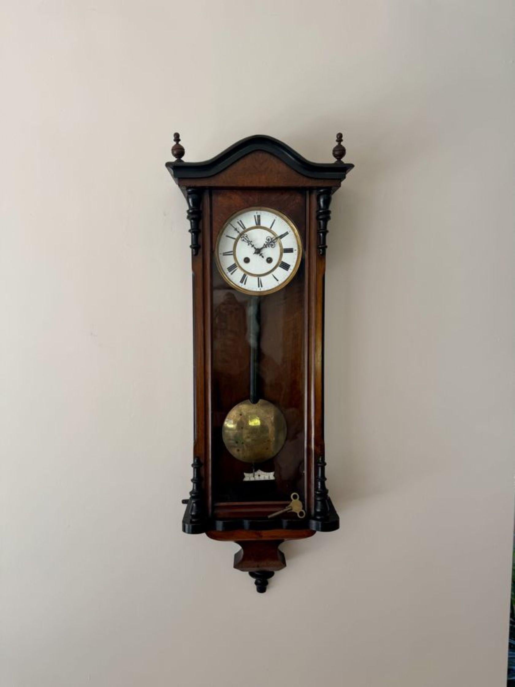 Fine quality antique Victorian walnut cased wall clock For Sale 2