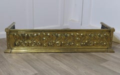 Fine Quality Art Nouveau Brass Fender   This is a Beautifully Designed Fender