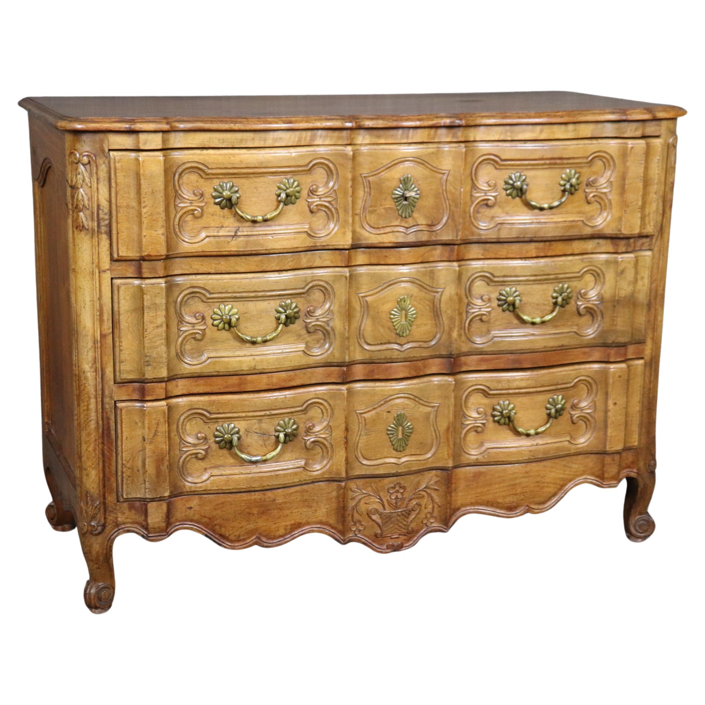 Fine Quality Auffray Attributed Country French Commode with Italian Paper Lining For Sale