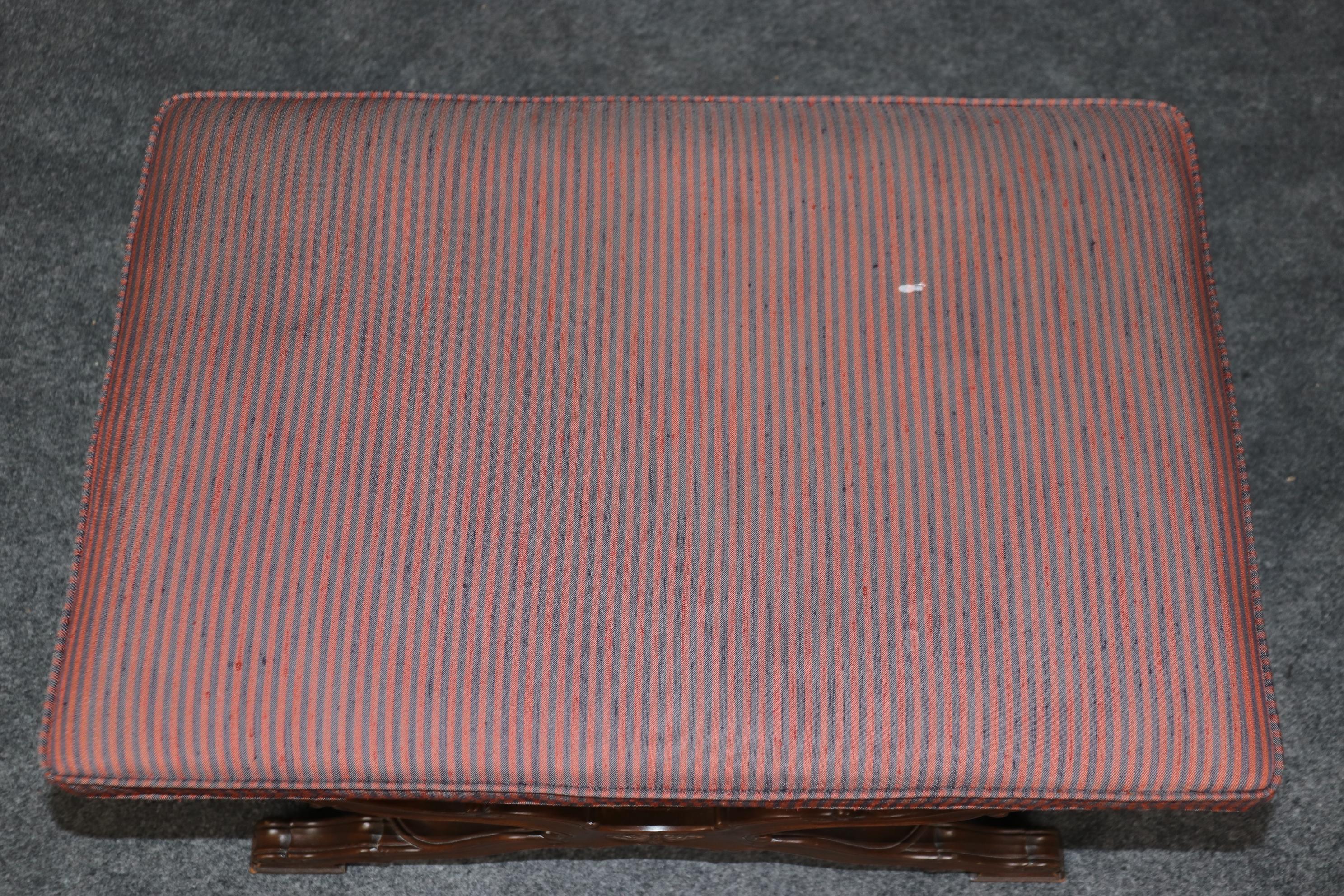 Fine Quality Baker Furniture Carved French Regency X Form Carved Walnut Bench For Sale 6