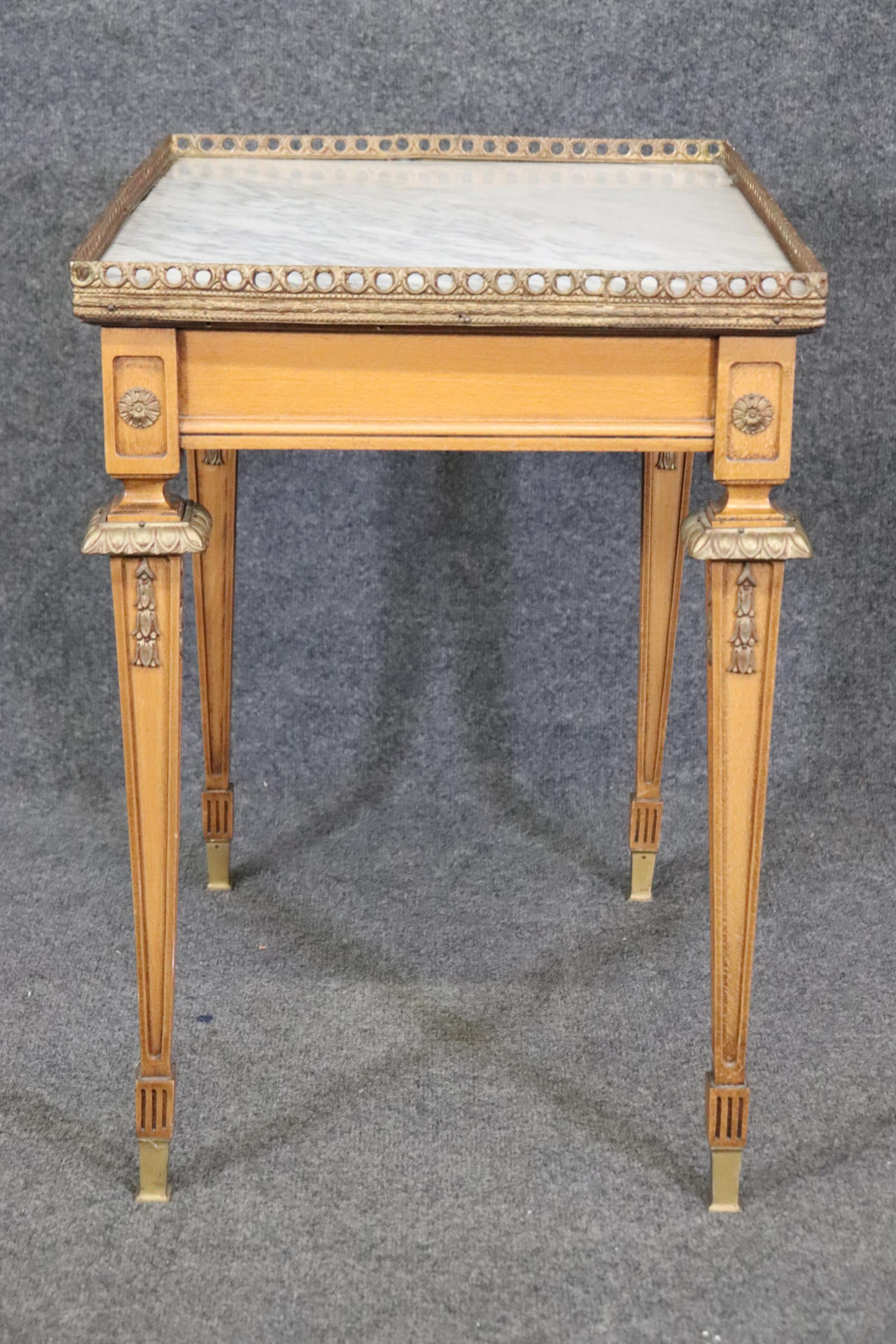 Fine Quality Bronze Ormolu Mounted Carara Marble Top French Directoire End Table 4