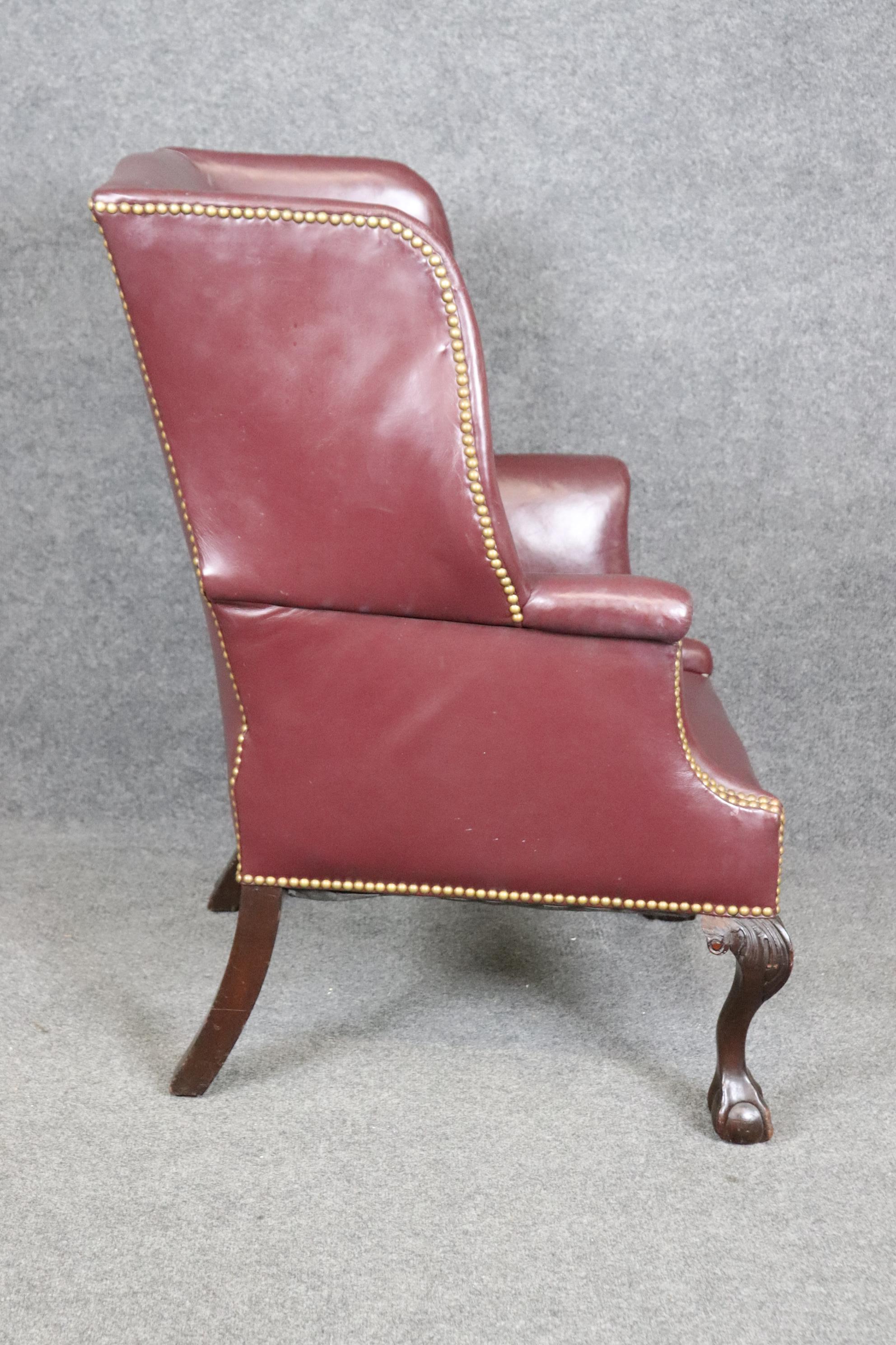 Fine Quality Burgundy Leather nail Head Trim Chippendale Mahogany Wingchair In Good Condition For Sale In Swedesboro, NJ