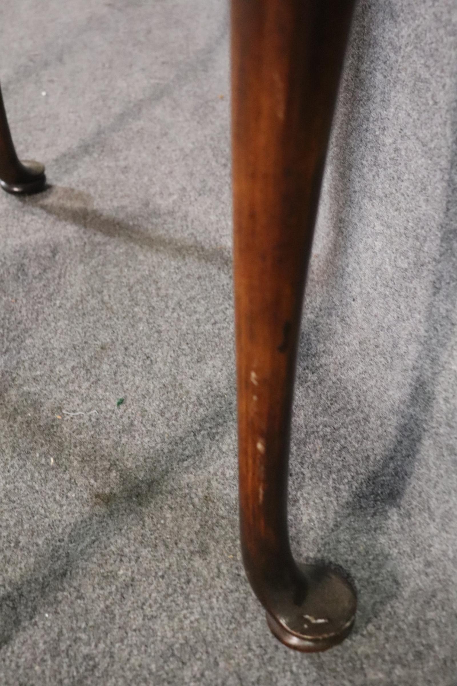 Fine Quality Carved Mahogany English Georgian Marble Top Console Table For Sale 1
