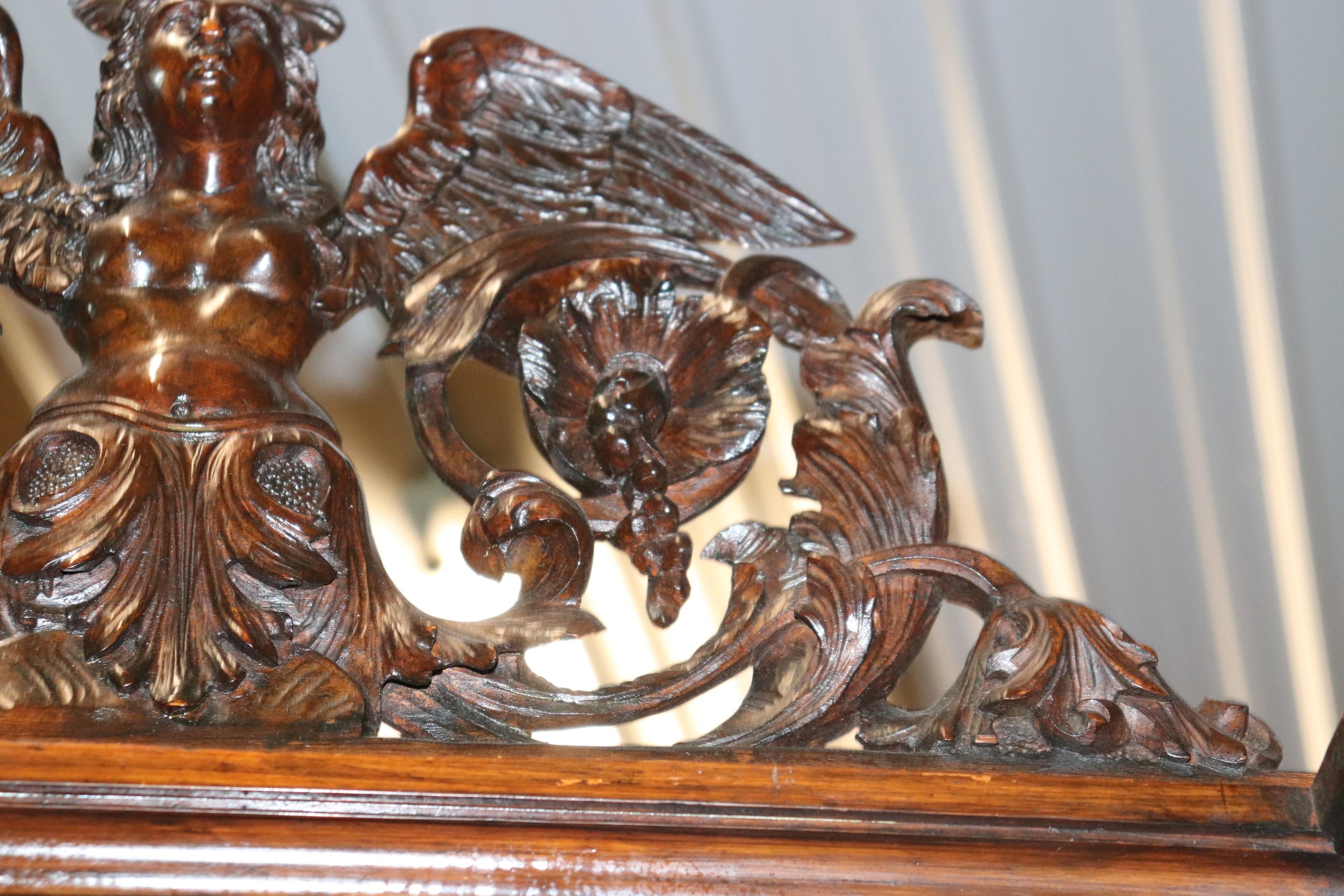 Fine Quality Carved Walnut Renaissance Italian Figural Bookcase Vitrine 8