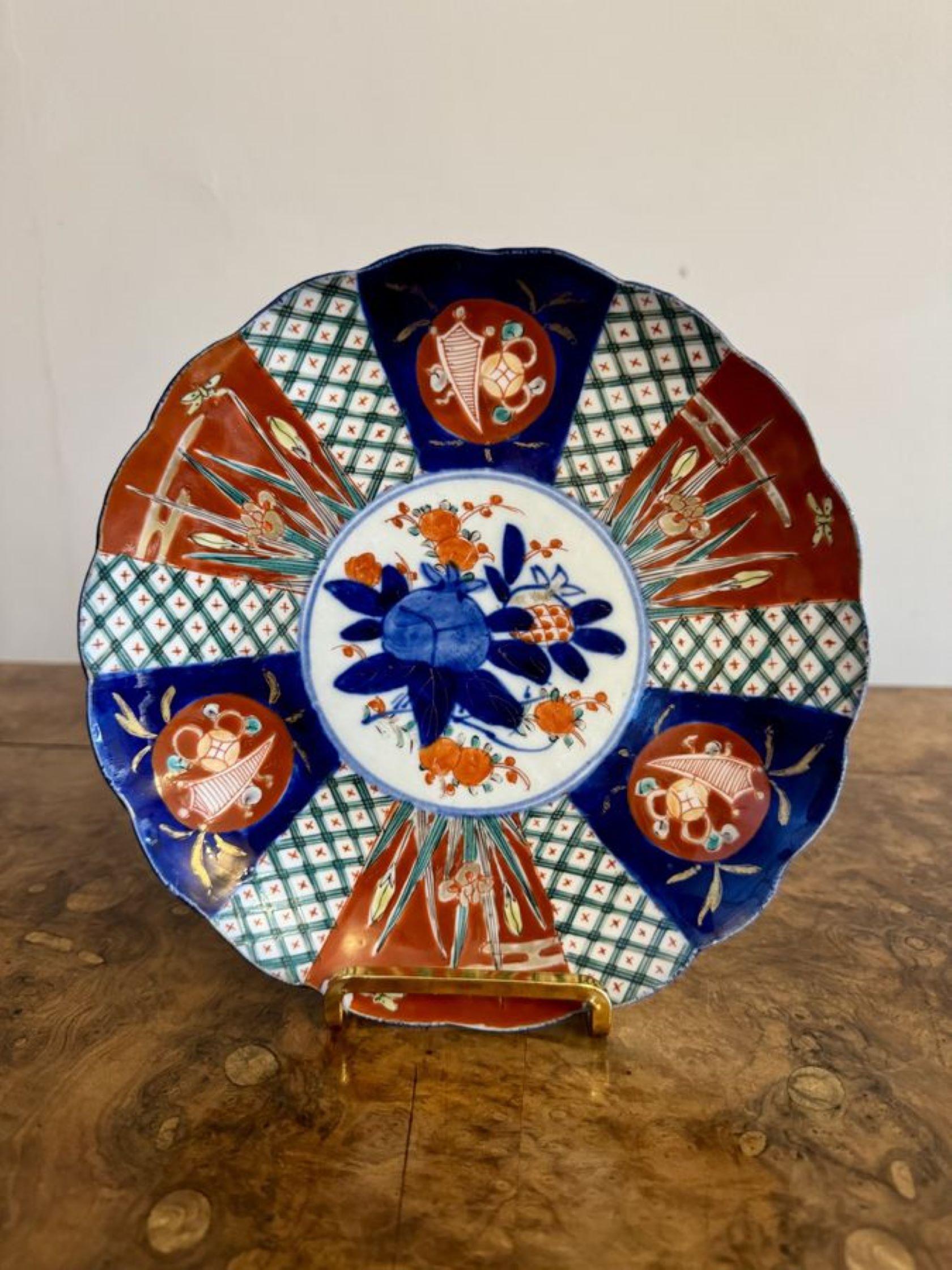 Colección de gran calidad de cinco inusuales platos imari japoneses antiguos siglo XX en venta