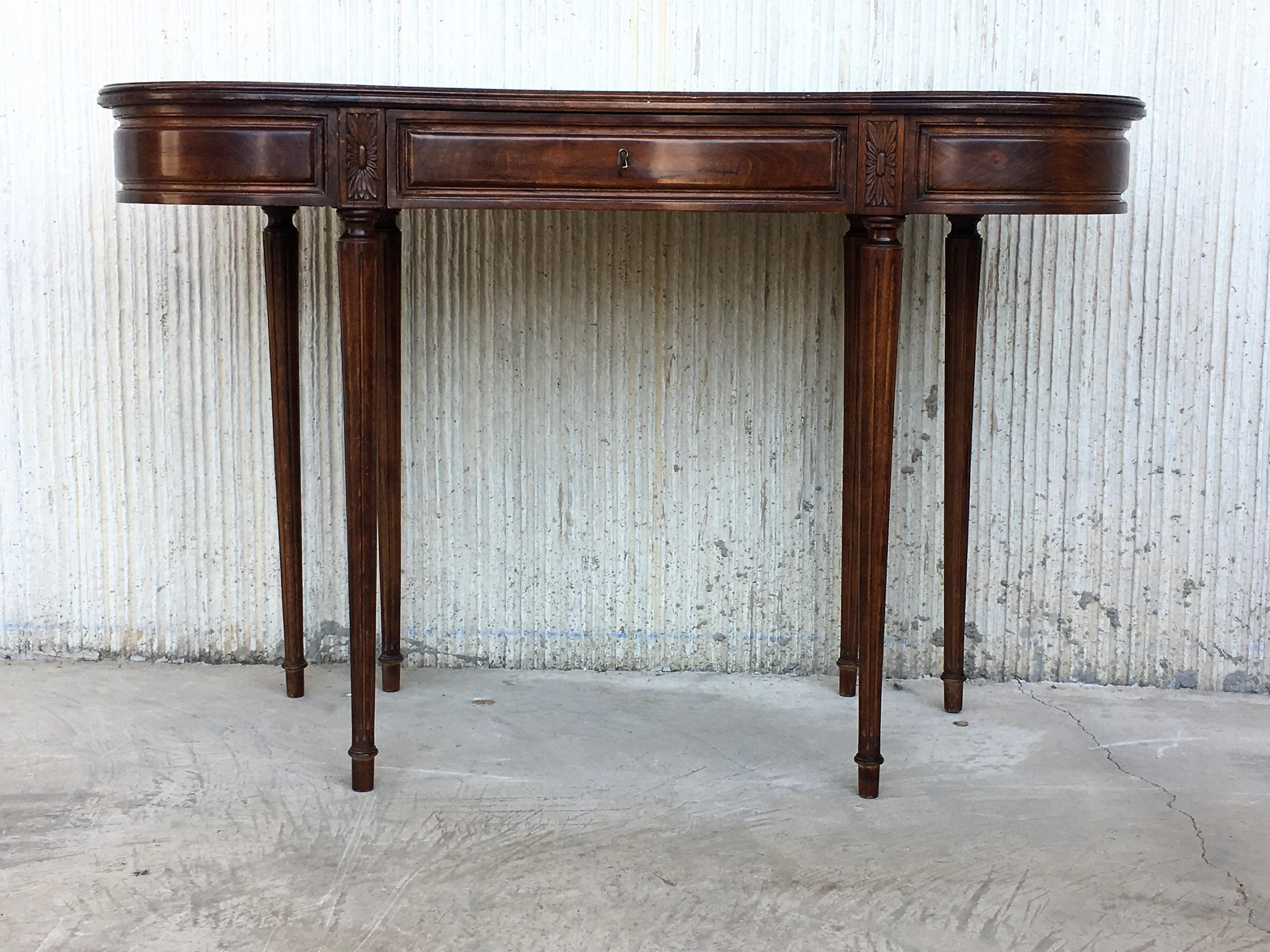 Walnut Fine Quality Coromandel and Marquetry Inlaid Victorian Period Kidney Lady Desk