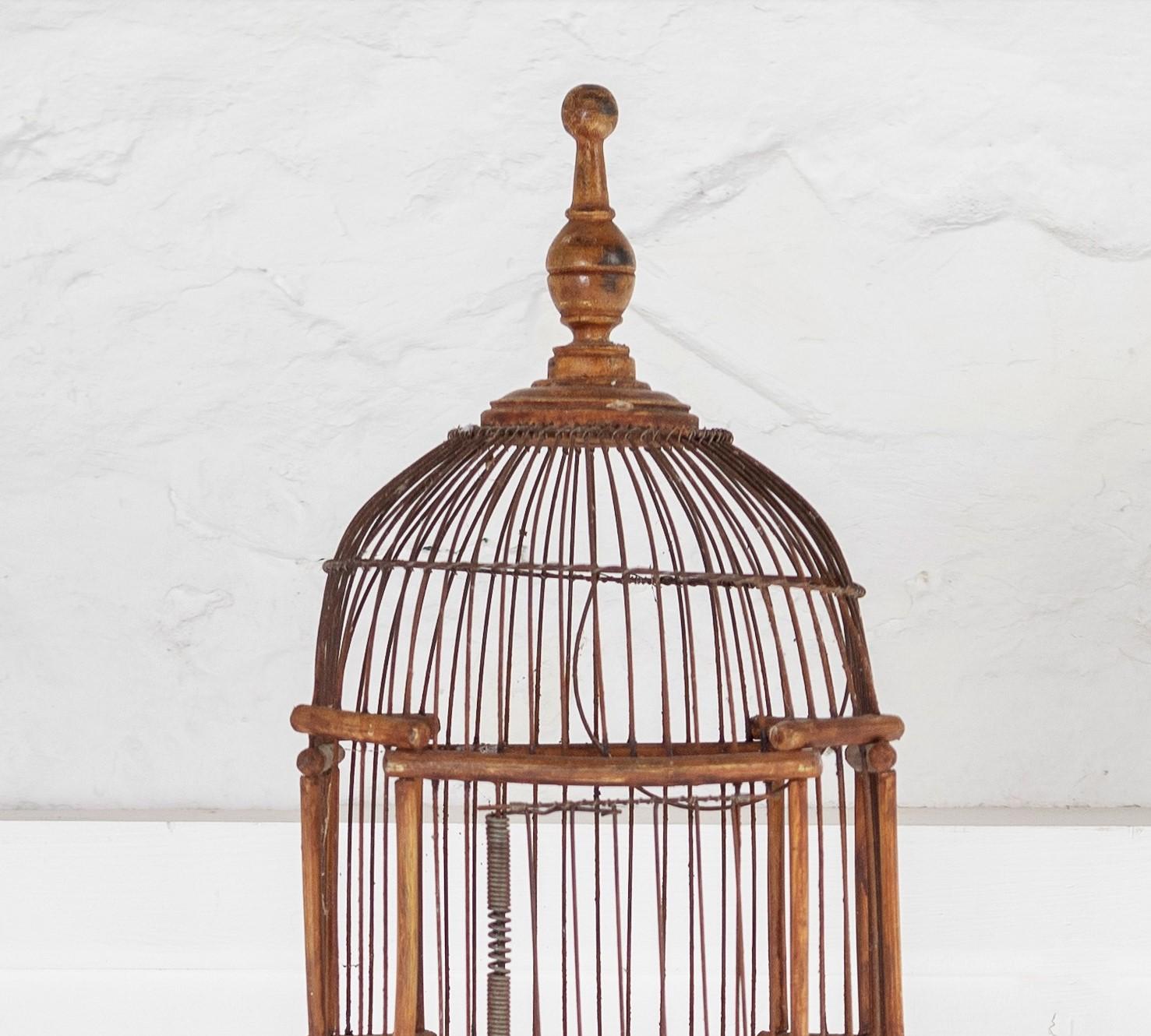 Fine Quality Decorative Antique Wooden Wirework Dome Shaped Bird Cage In Good Condition In Llanbrynmair, GB
