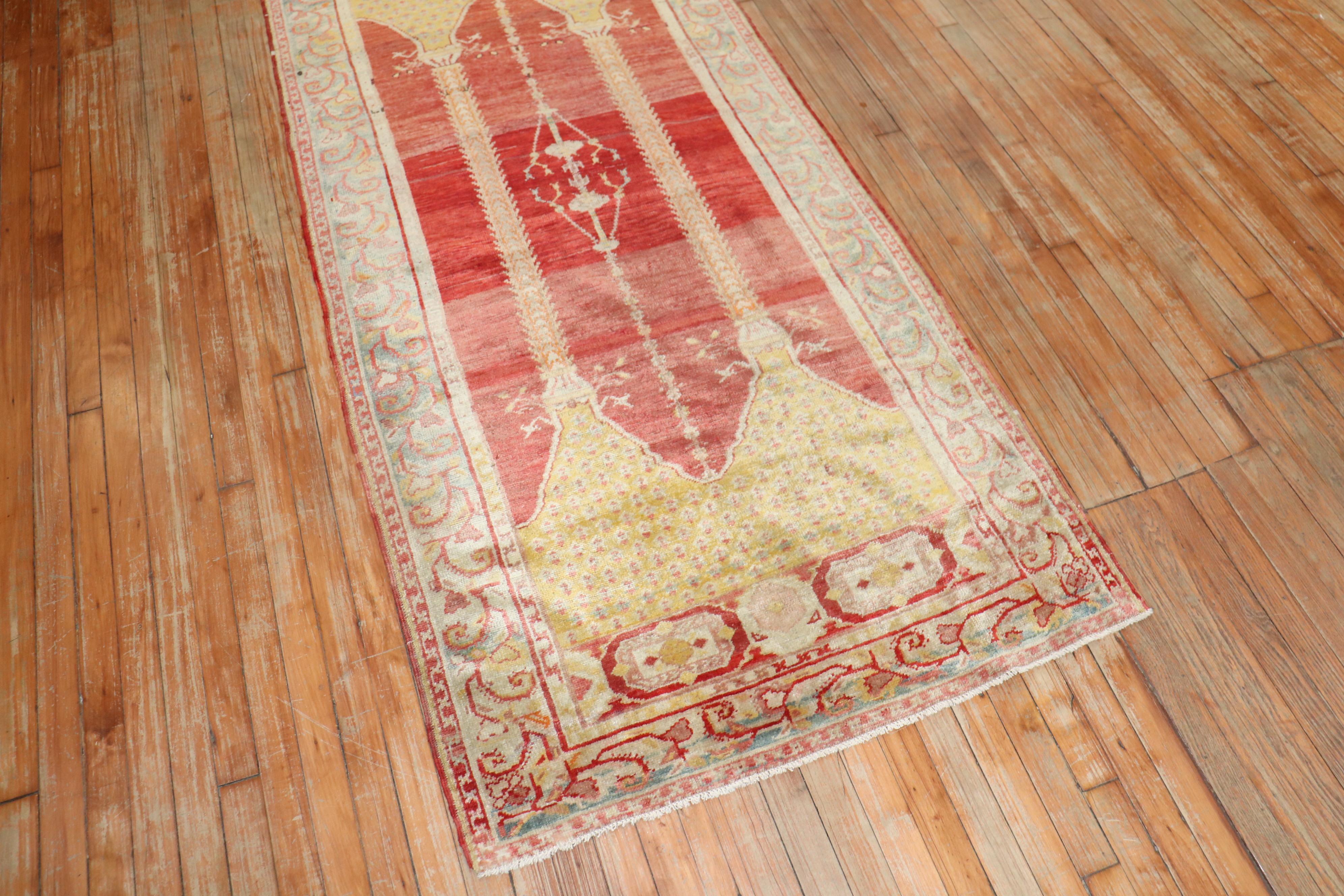 20th Century Fine Quality Double Scroll Turkish Prayer Rug For Sale
