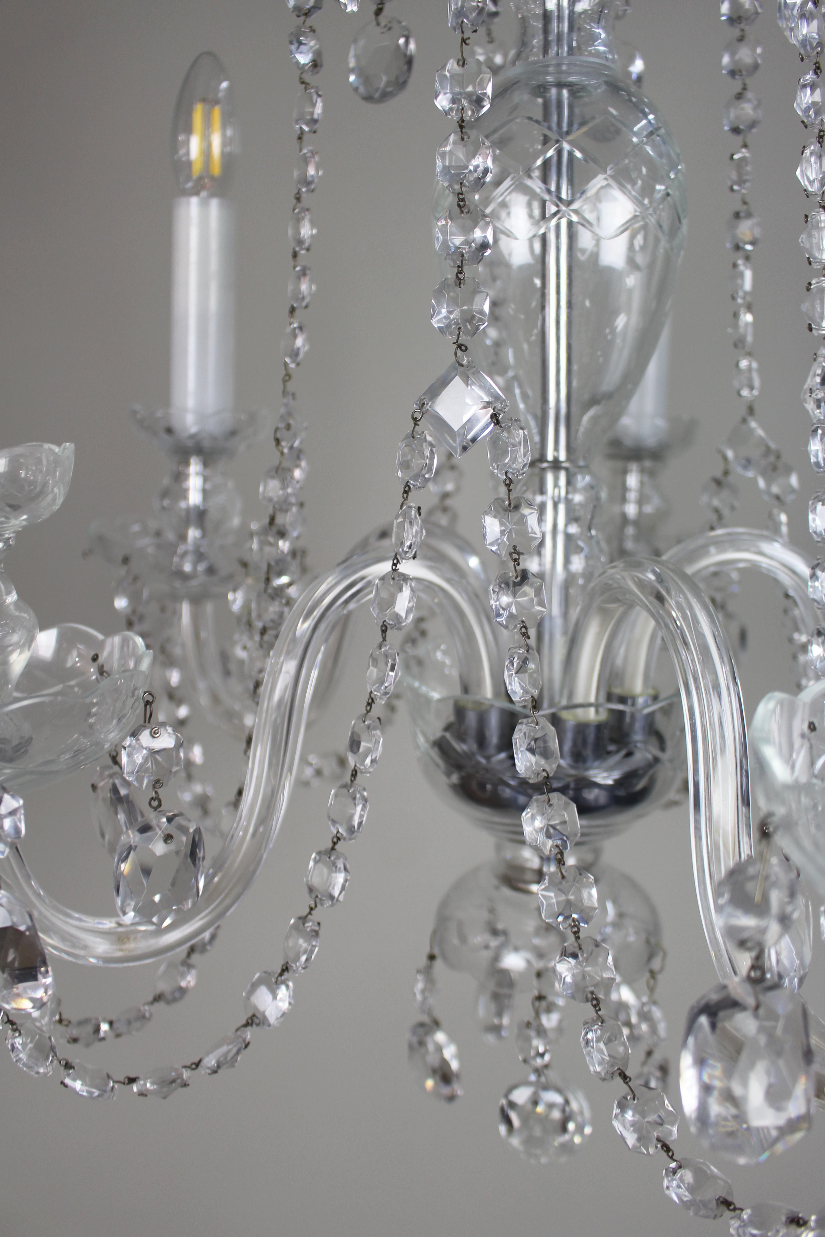Fine Quality Dressed Glass Chandelier, 5 Arm – Mid 20th Century en vente 8