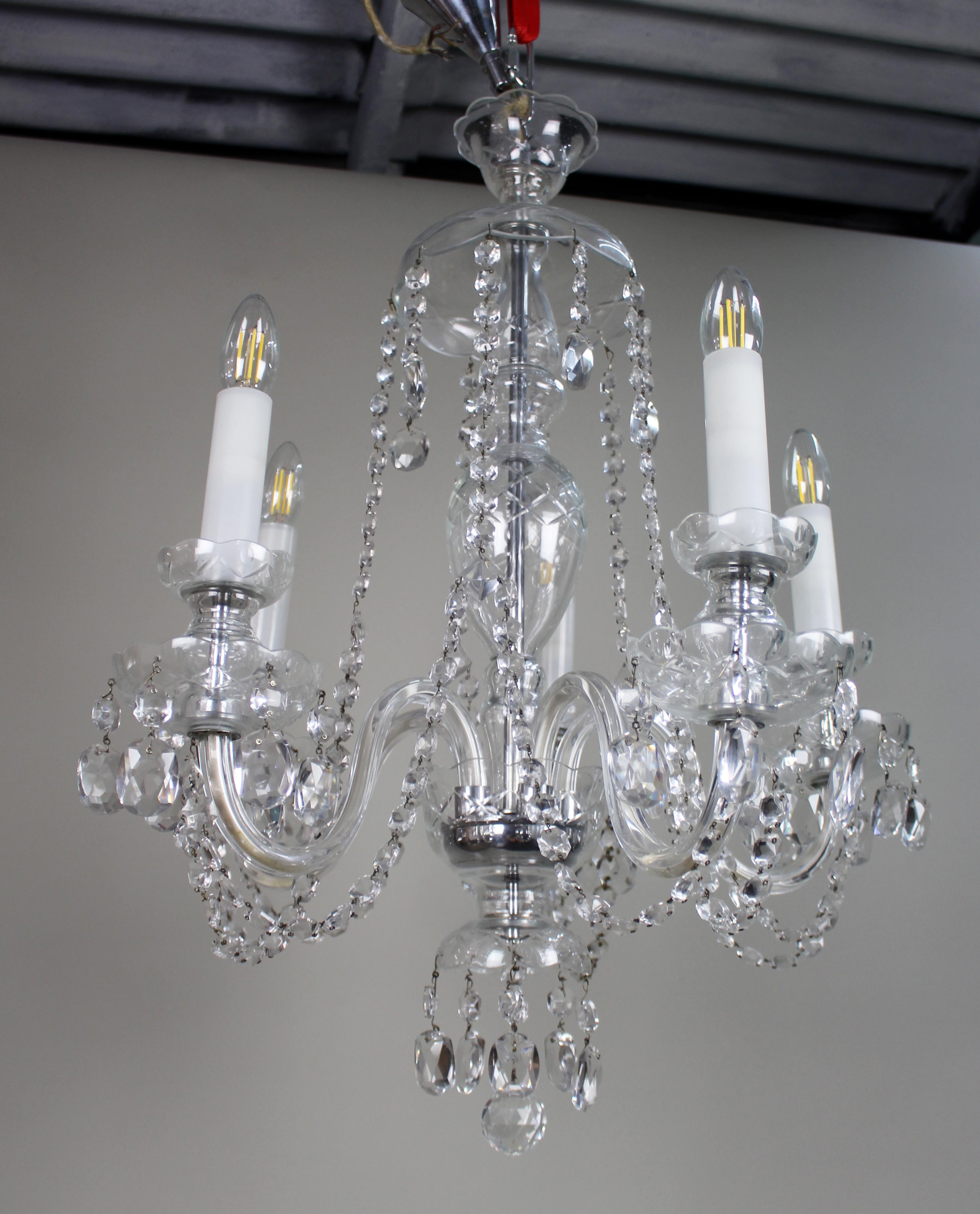 Fine Quality Dressed Glass Chandelier, 5 Arm – Mid 20th Century en vente 2