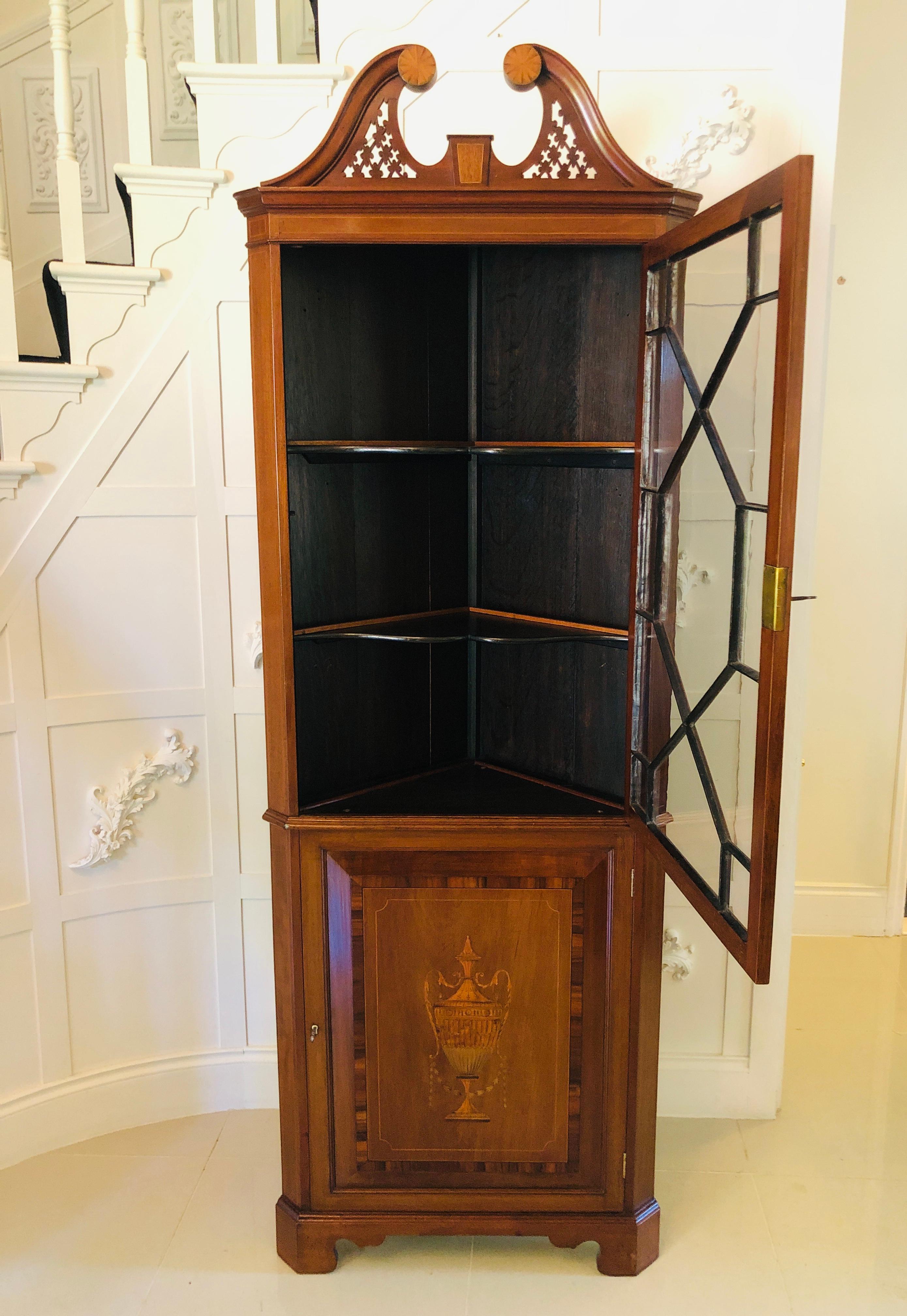 20th Century Fine Quality Edwardian Inlaid Mahogany Corner Cupboard For Sale