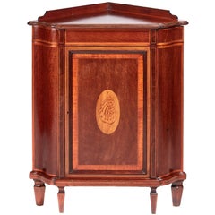 Fine Quality Edwards and Roberts Inlaid Mahogany Corner Cabinet