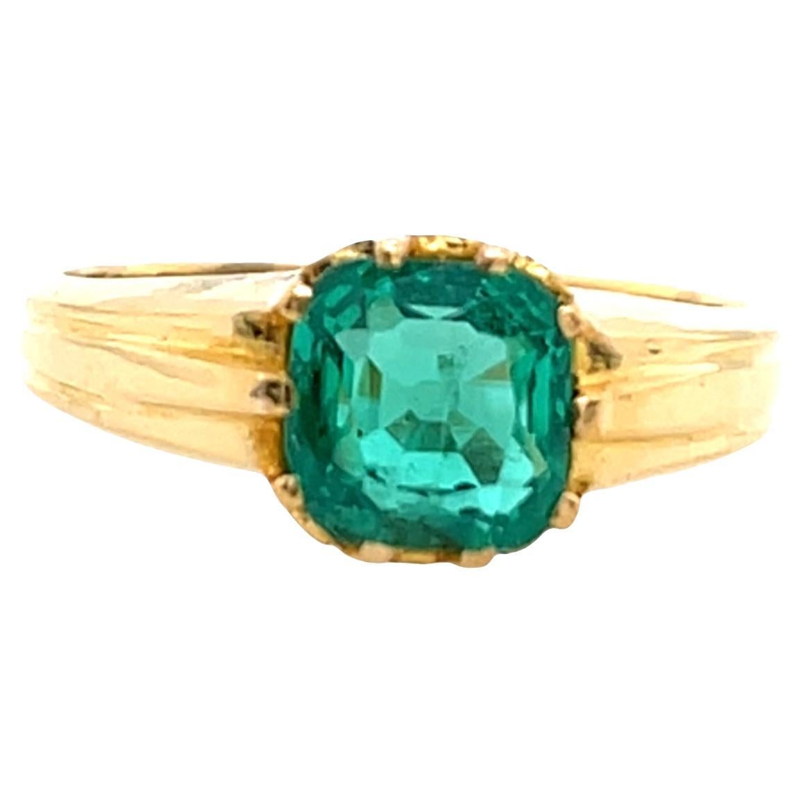 Fine Quality Emerald Ring Set in 18ct Yellow Gold