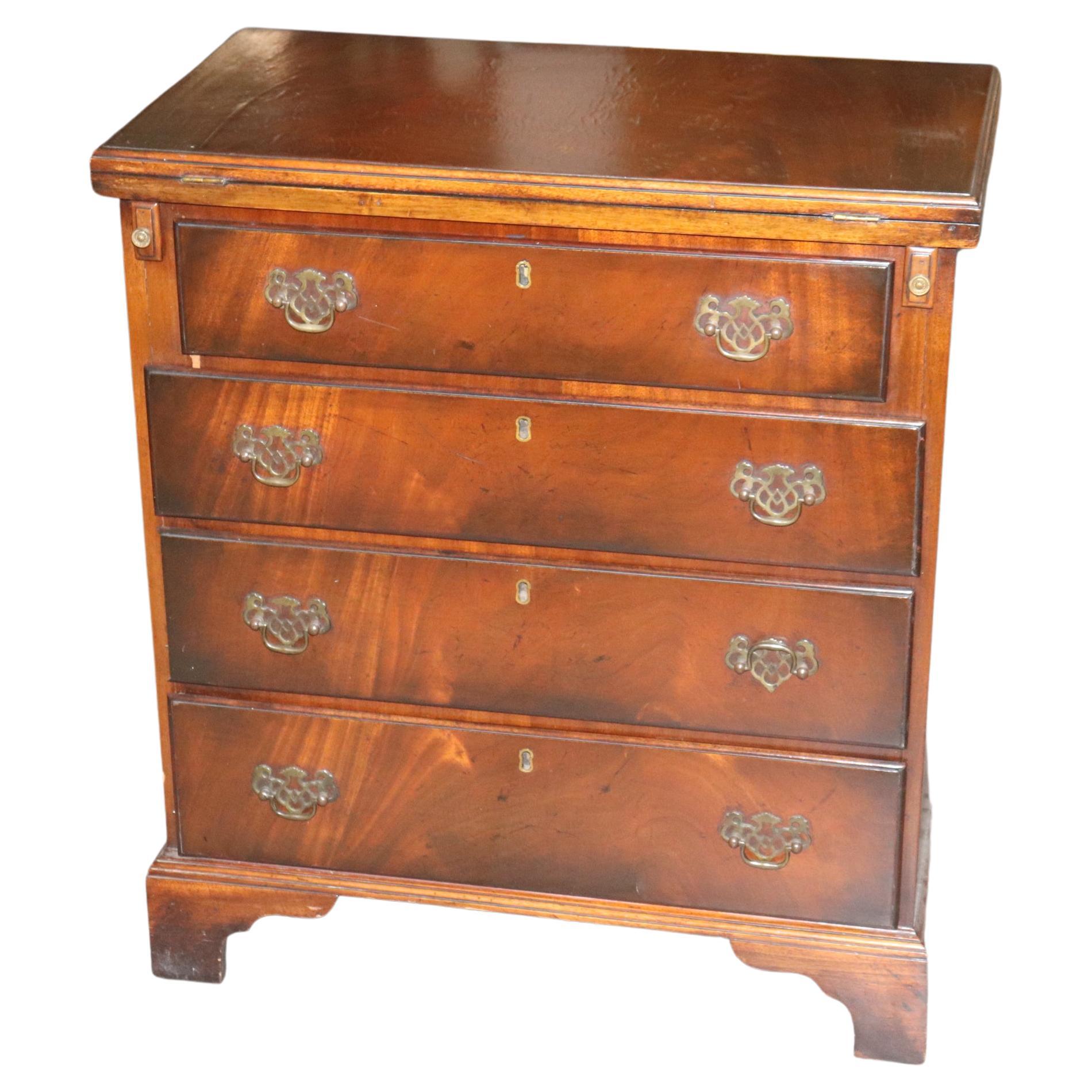 Fine Quality English Mahogany Georgian Style Bachelors Chest Nightstand For Sale