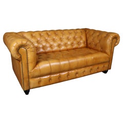 Divano Chesterfield di alta qualità, con inserti in legno color caramello, lungo 71 pollici