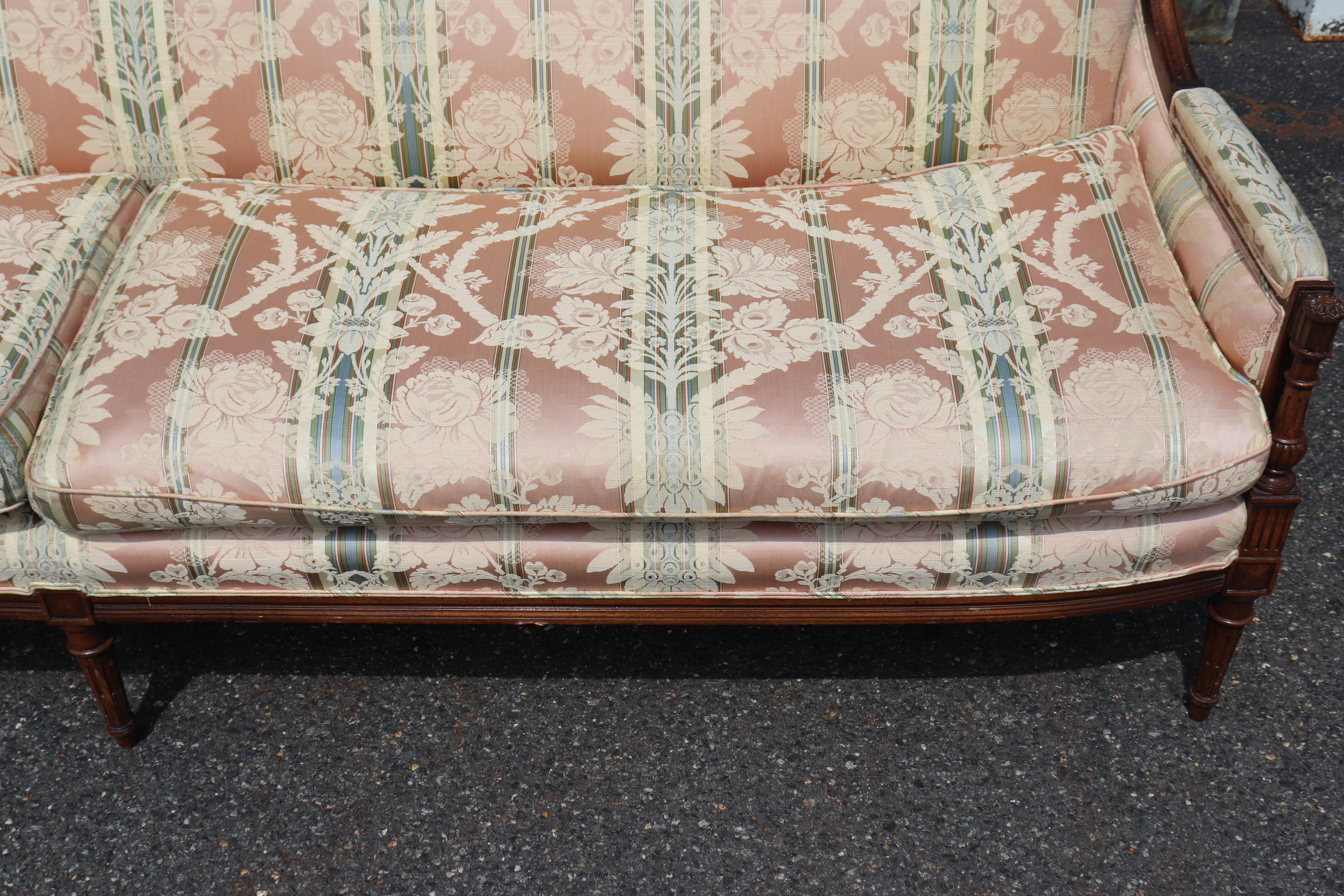 Fine Quality Extra Long Carved Walnut French Louis XVI Settee Sofa 1950s era For Sale 7