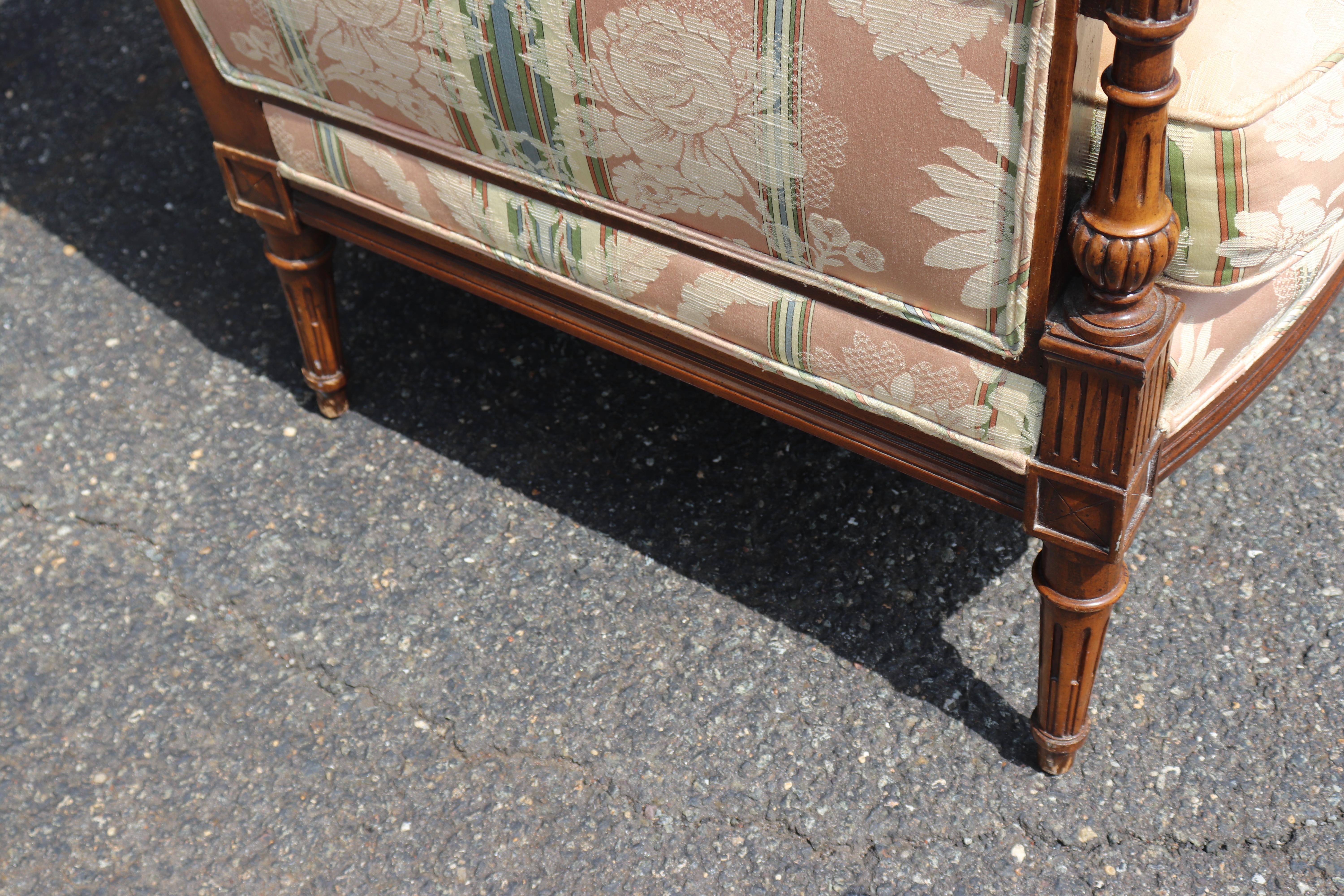 Fine Quality Extra Long Carved Walnut French Louis XVI Settee Sofa 1950s era For Sale 10