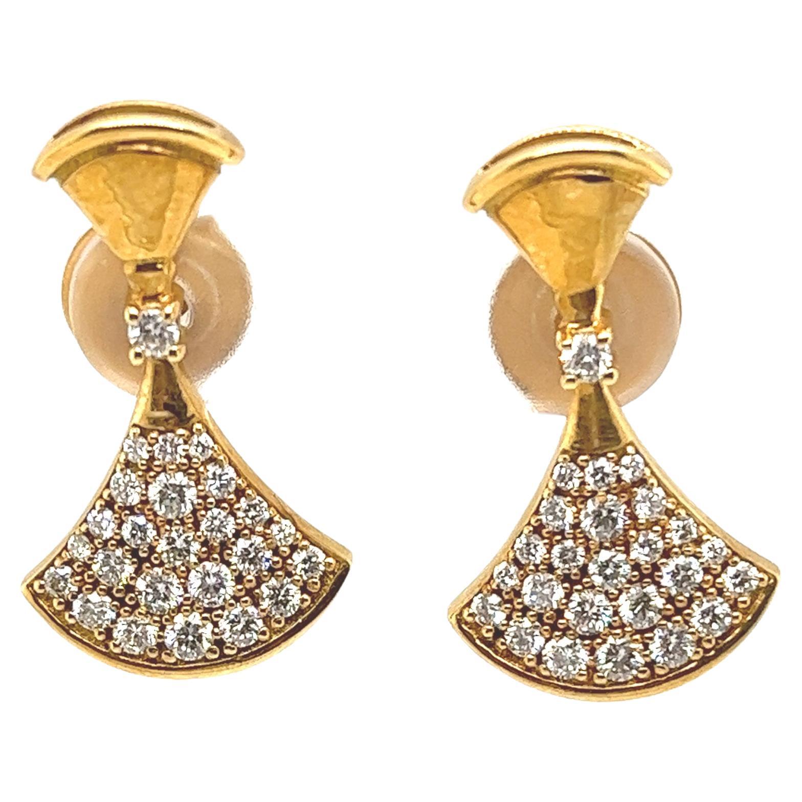 Fine Quality Fan Shape Diamond Earrings in 18ct Yellow Gold For Sale