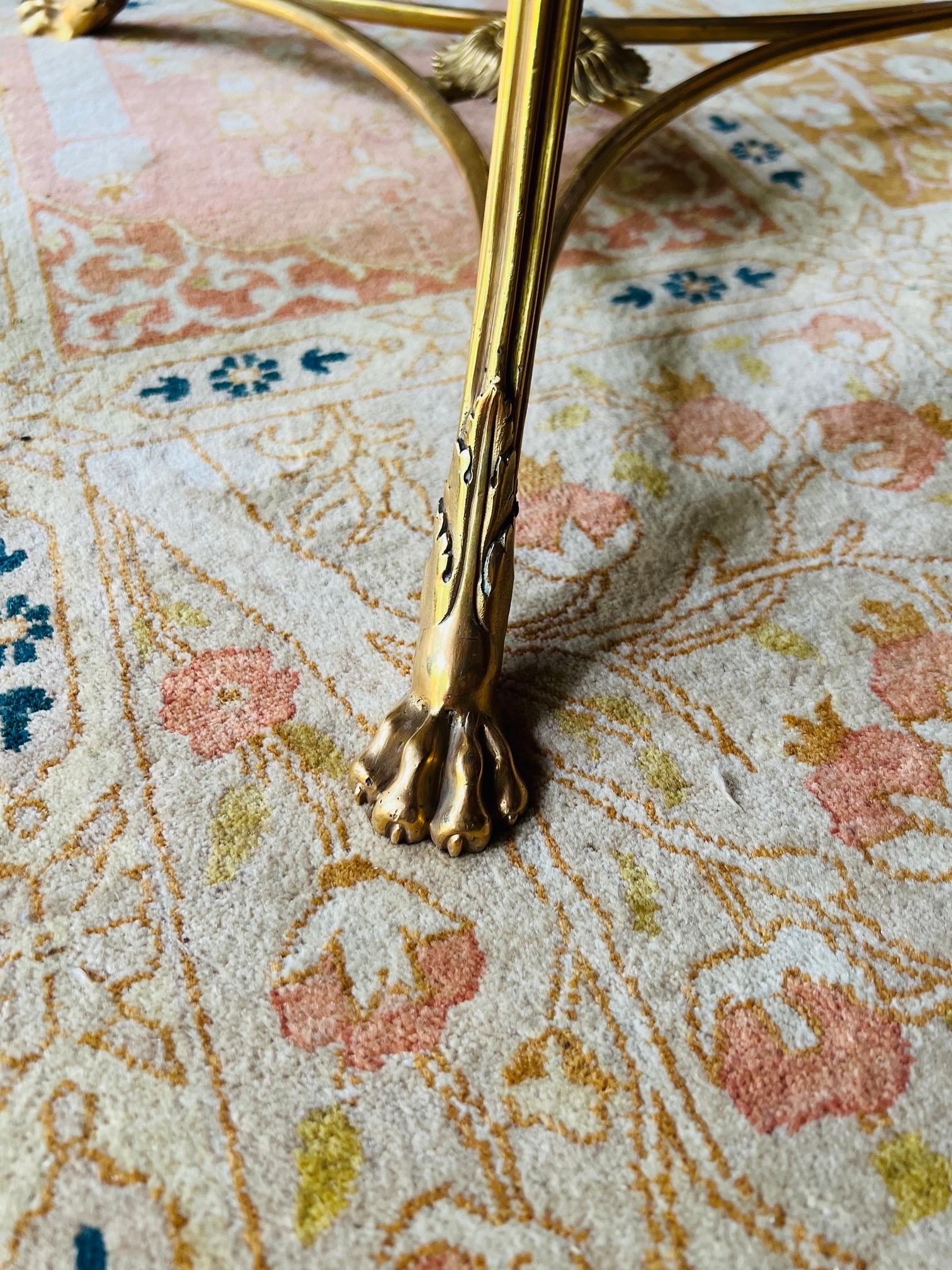 Table de centre en bronze doré et marbre noir de style directoire français de qualité supérieure Gueridon Bon état - En vente à Atlanta, GA