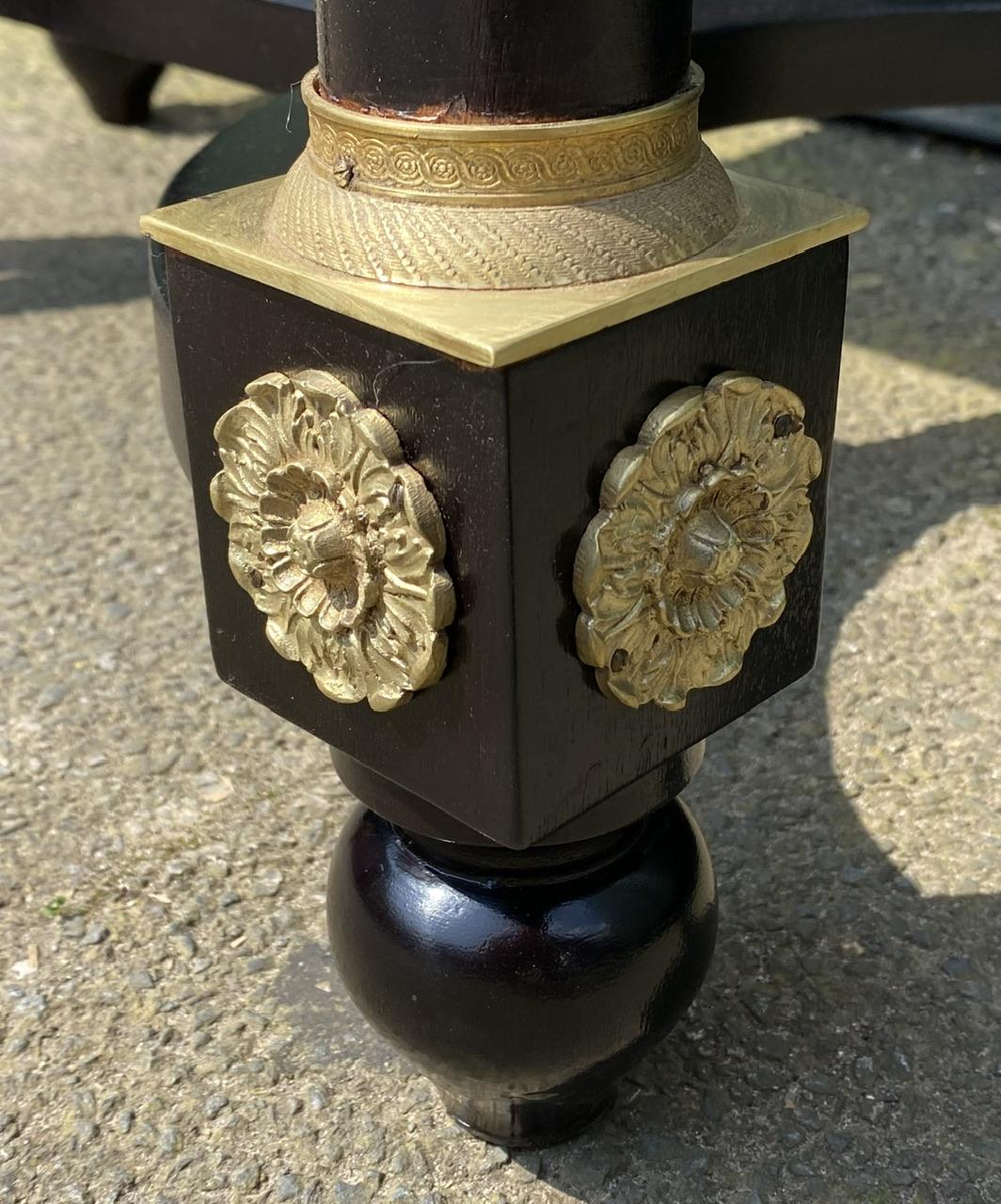 Fine Quality French Louis XVI Lamp or Side Table For Sale 6