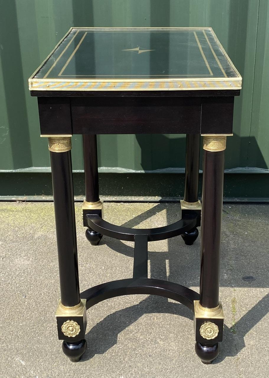Fine Quality French Louis XVI Lamp or Side Table For Sale 8