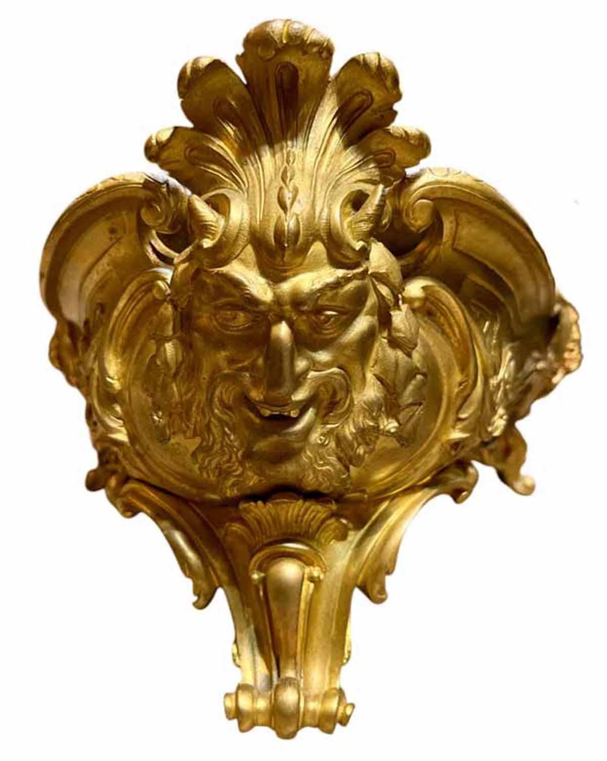 XIX secolo Centrotavola neoclassico francese in bronzo dorato di alta qualità in vendita