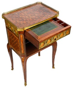 Fine quality French parquetry side table, circa 1890