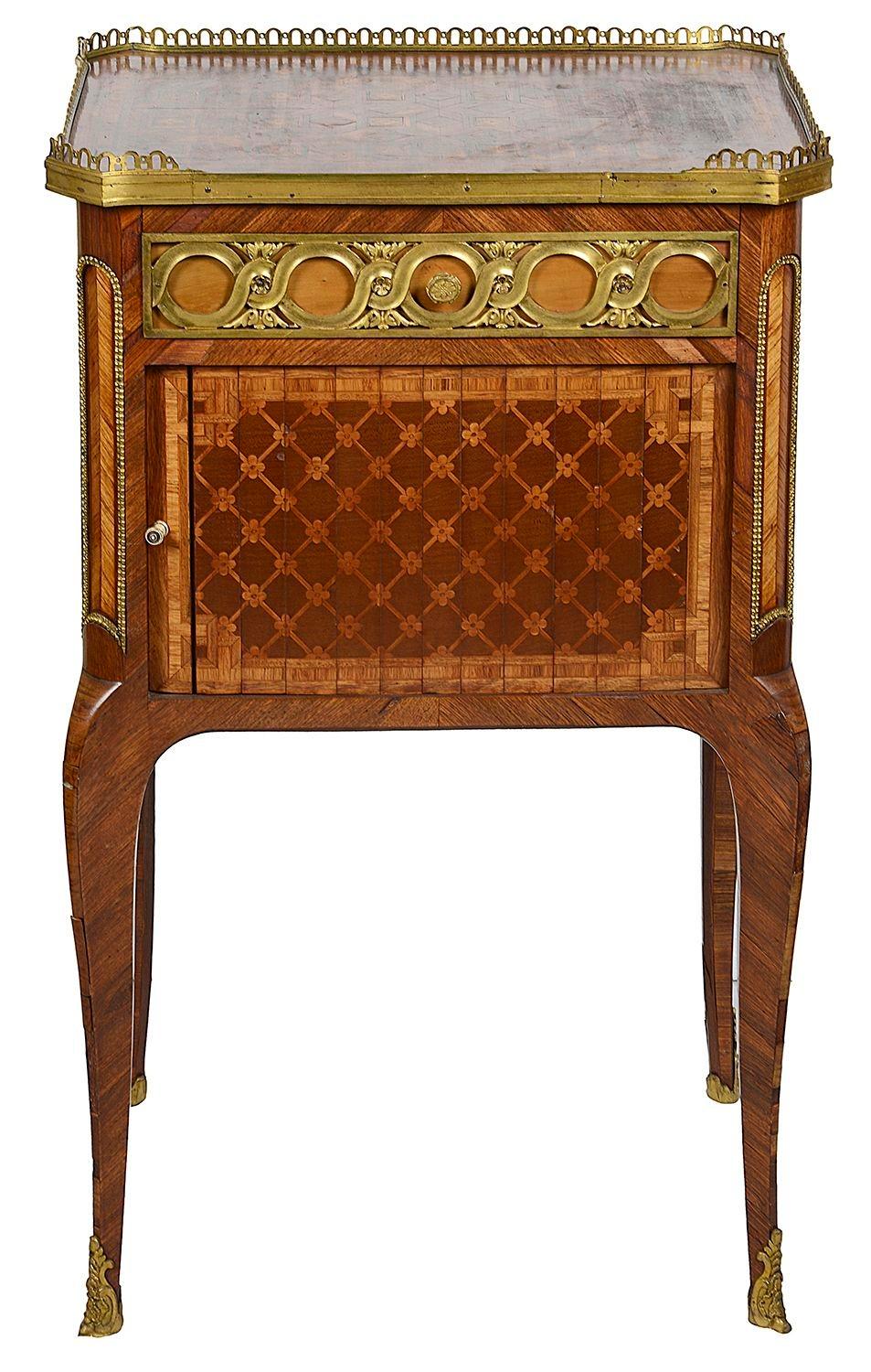 Luigi XIV Tavolino in parquet francese di alta qualità, circa 1890 in vendita