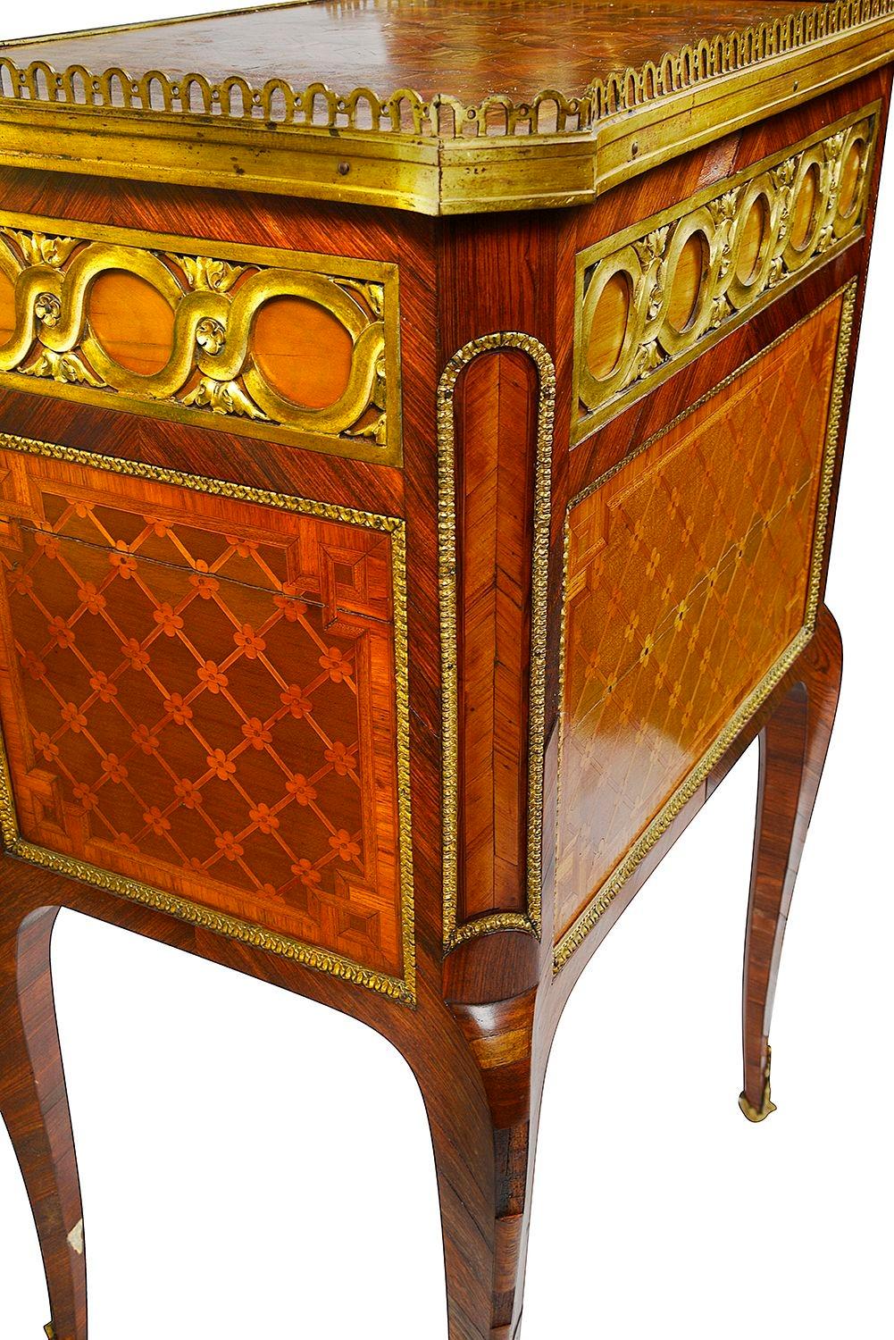 Tavolino in parquet francese di alta qualità, circa 1890 in vendita 1