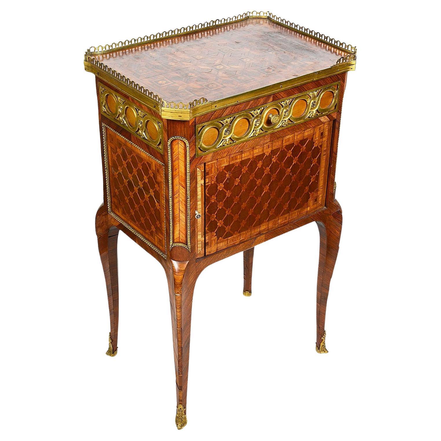 Tavolino in parquet francese di alta qualità, circa 1890 in vendita