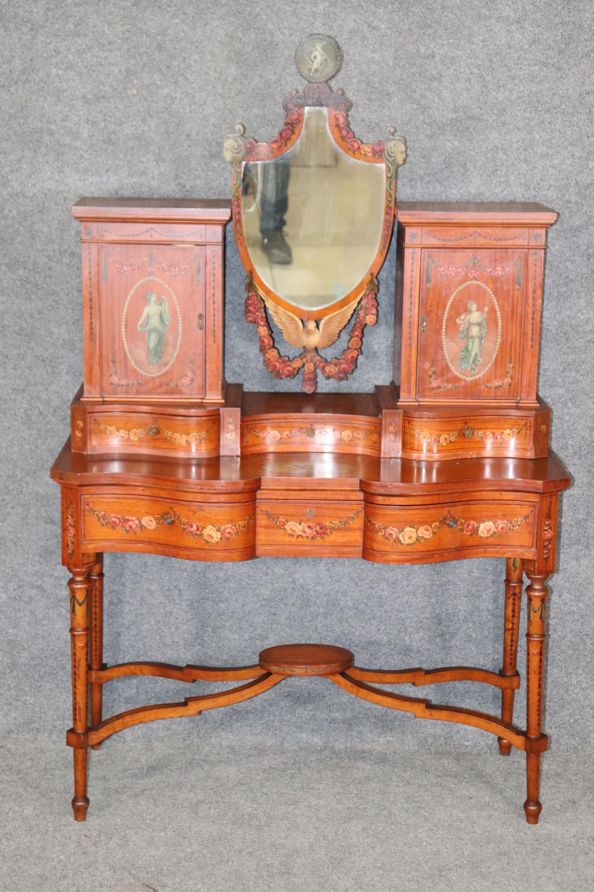 Late 19th Century Fine Quality Gillow & Co Satinwood Paint Decorated Ladies Vanity Circa 1890s For Sale