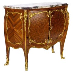 Commode de qualité à plateau en marbre monté sur bronze doré de Franois Linke