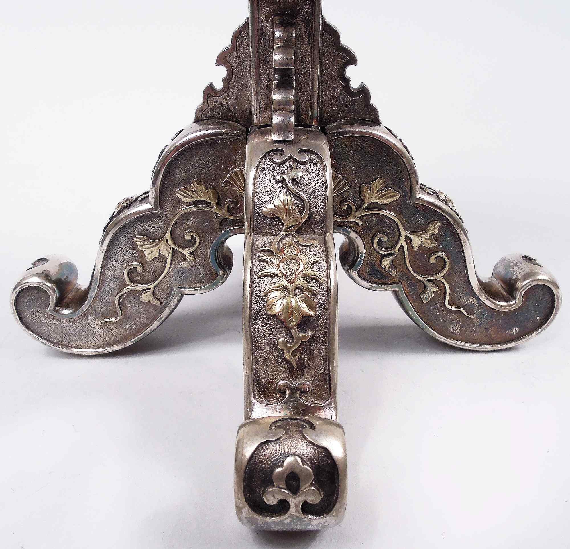 Quemador de Incienso de Plata Crisantemo Japonés Meiji de Gran Calidad en venta 6