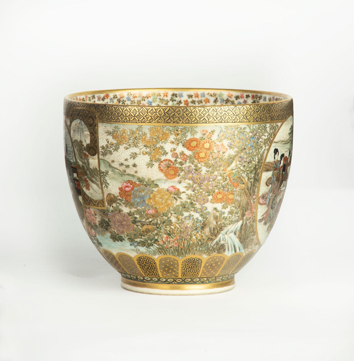 As part of our Japanese works of art collection we are delighted to offer this fine quality Meiji Period 1868-1912 , deep sided Satsuma bowl in the form of a chawan (tea bowl), the exterior richly decorated with panels of figures, flowers and