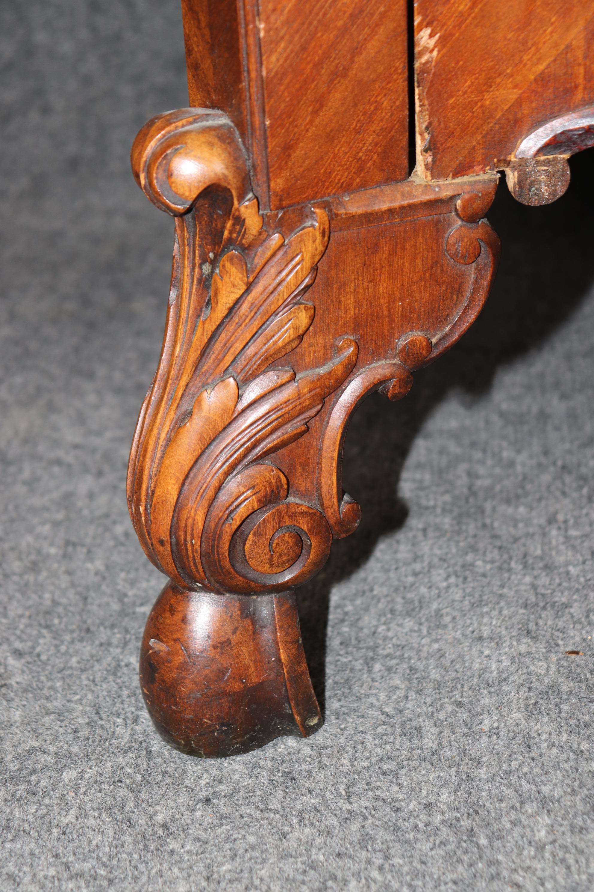 Commode en bois de roi de belle qualité, style Louis XV, en Vernis Martin en vente 2