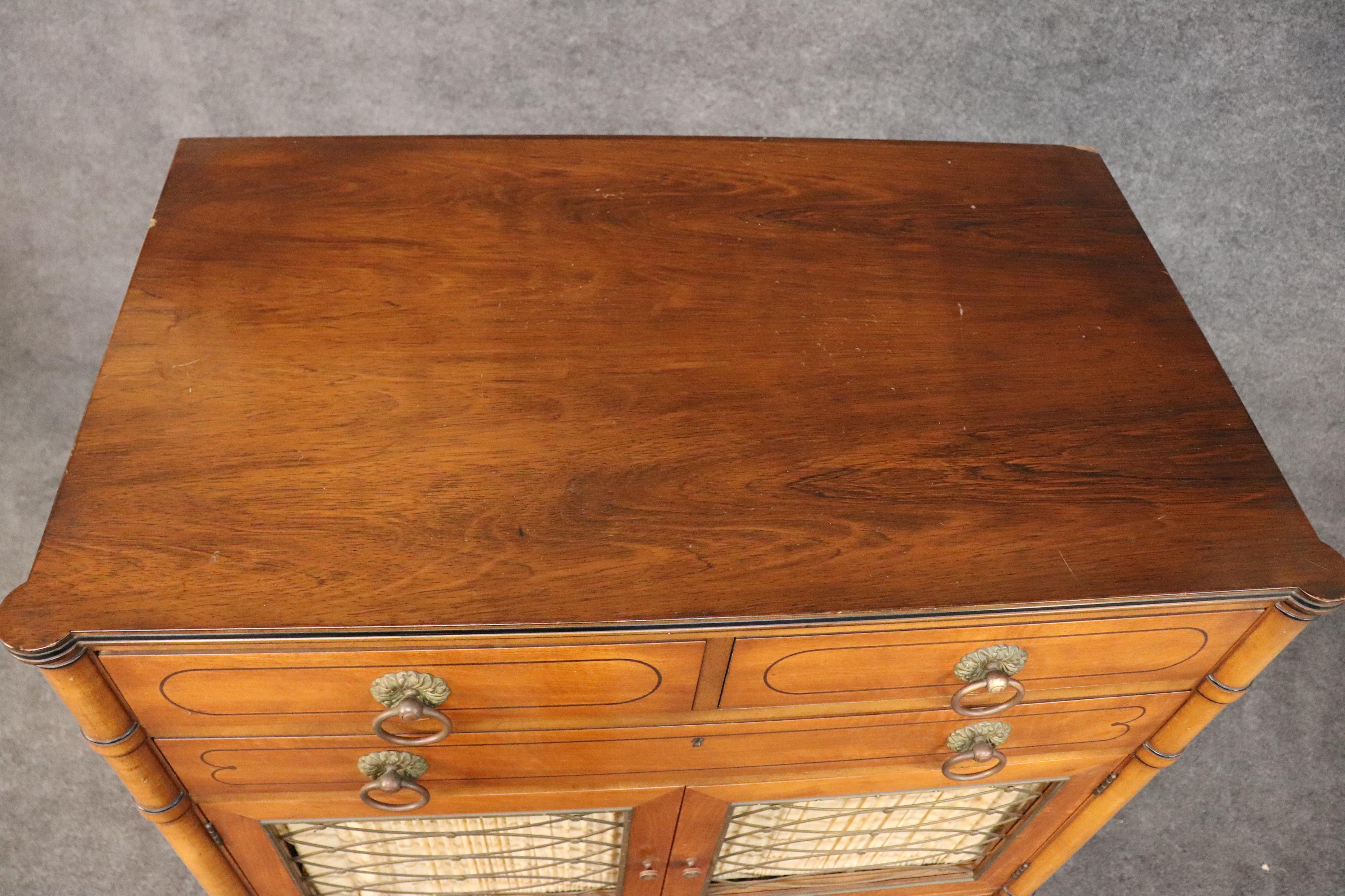 Fine Quality Kittinger Satinwood English Regency Inlaid Gentleman's Dresser For Sale 9
