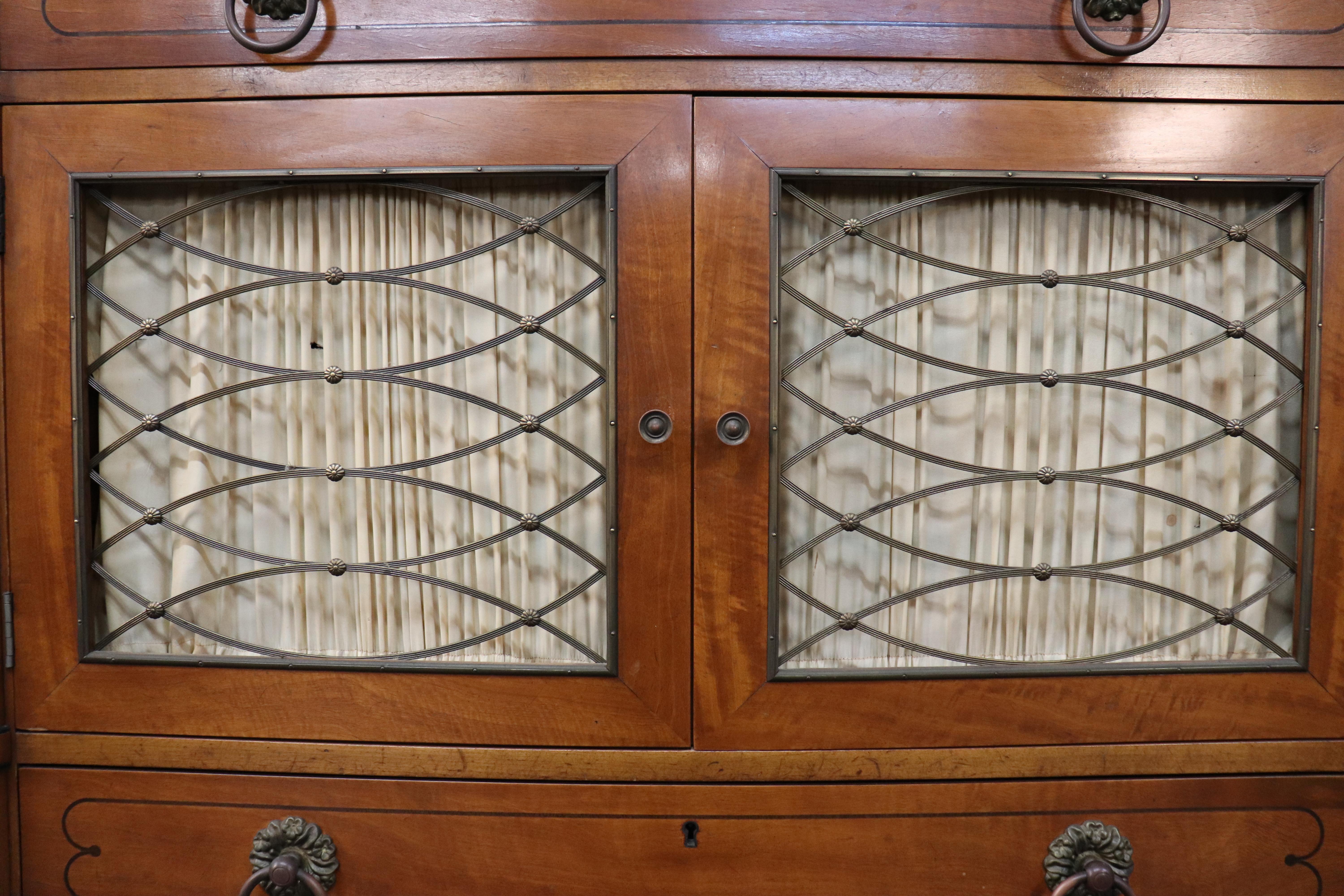 Mid-20th Century Fine Quality Kittinger Satinwood English Regency Inlaid Gentleman's Dresser For Sale