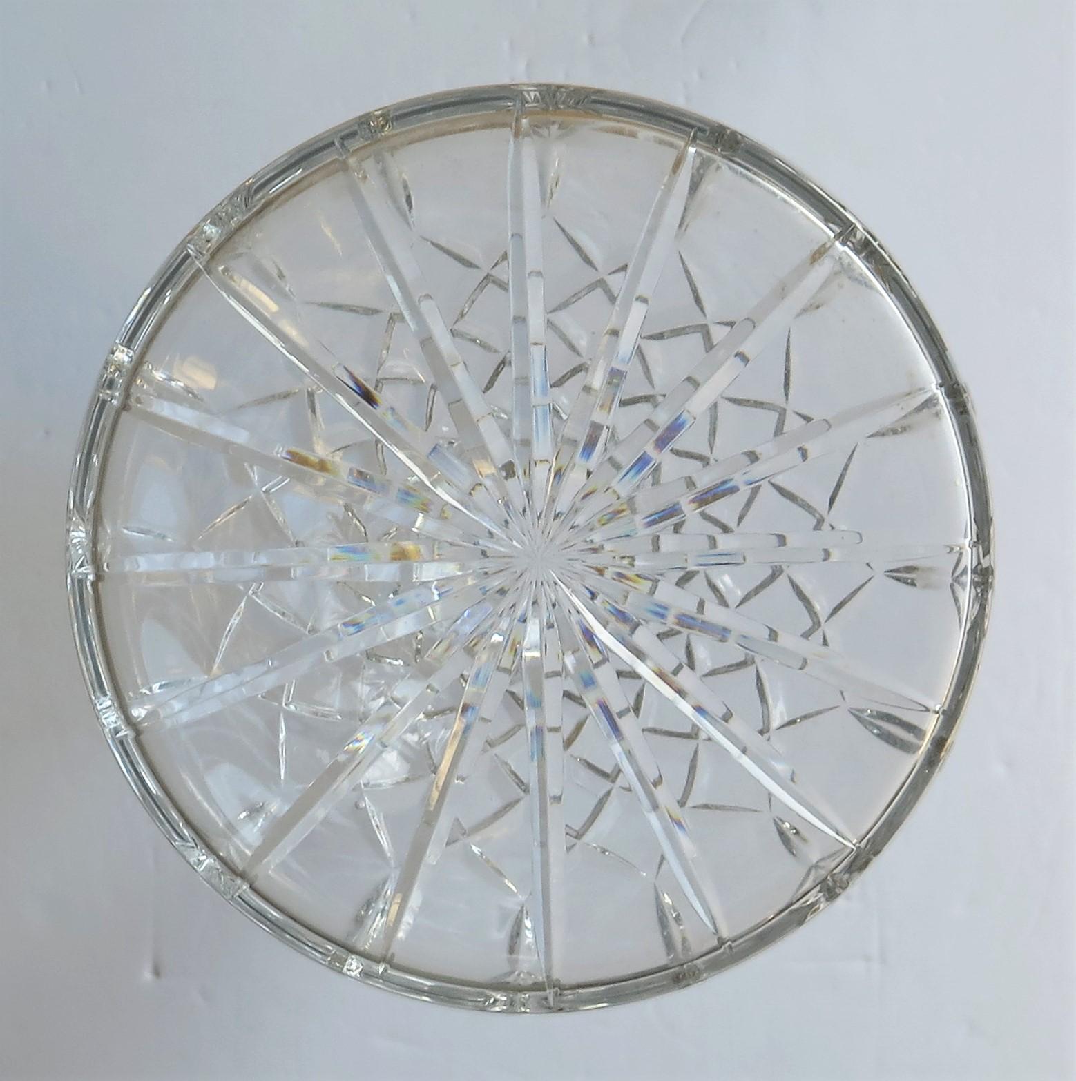 Fine Quality Large Crystal Lead Cut-Glass Ship's Decanter, English, circa 1930 11